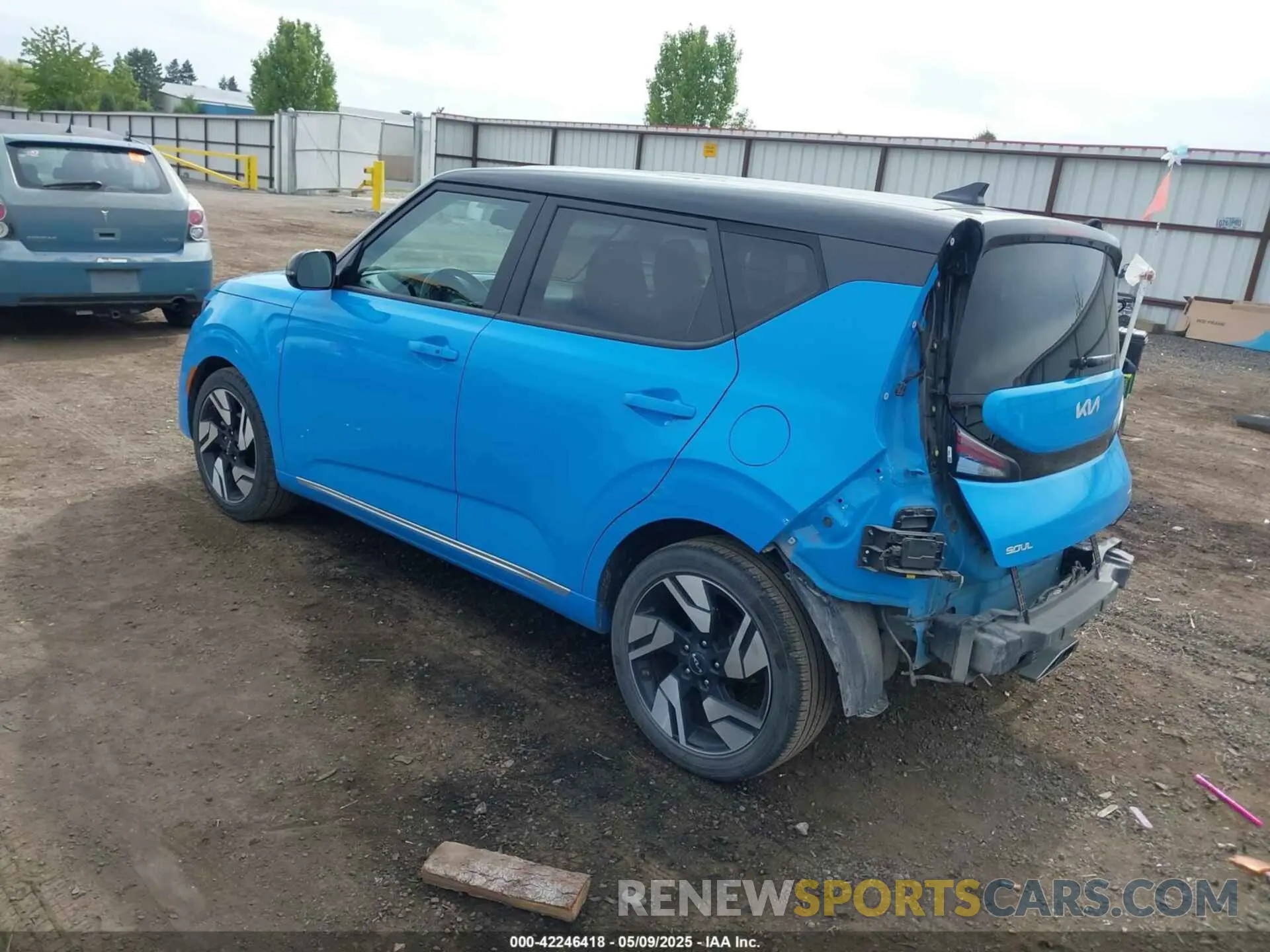 3 fotografías del automóvil dañado KNDJ53AUXP7192196 KIA SOUL 2023