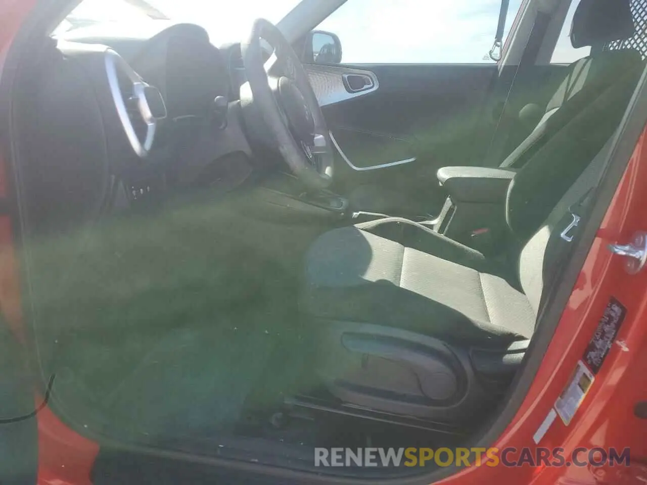 7 fotografías del automóvil dañado KNDJ23AU0R7222401 KIA SOUL 2024