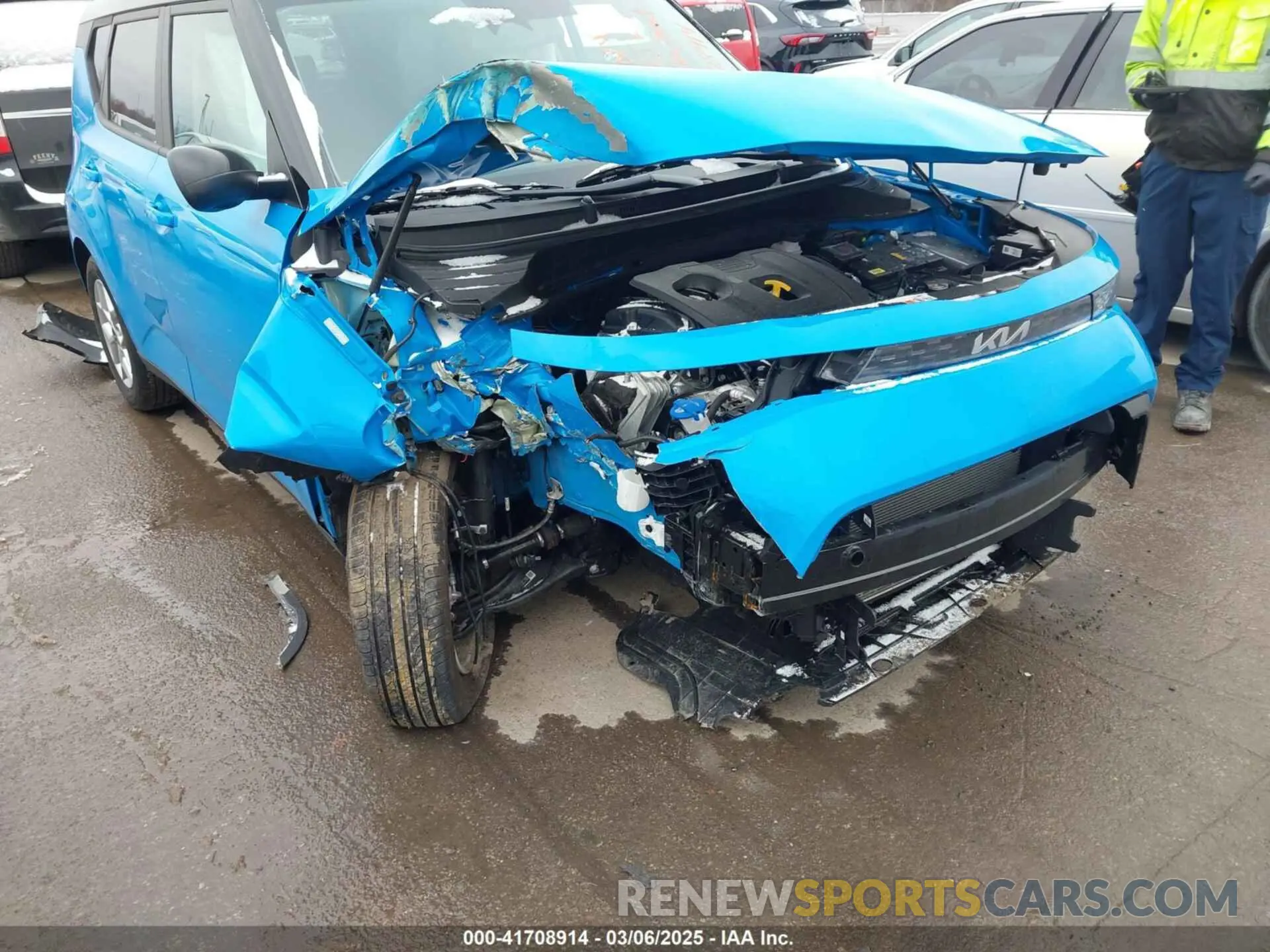 6 fotografías del automóvil dañado KNDJ23AU0R7233351 KIA SOUL 2024