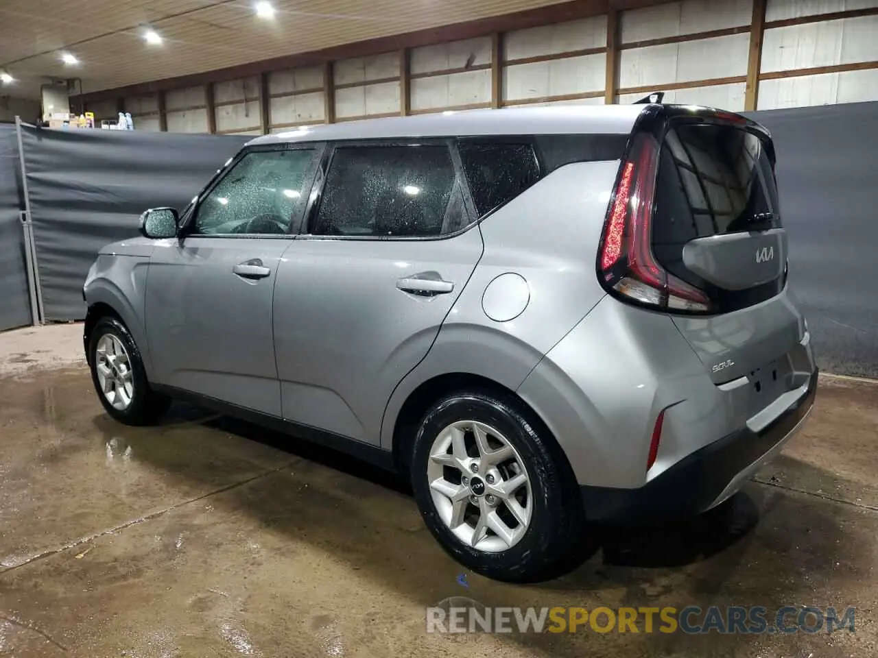 2 fotografías del automóvil dañado KNDJ23AU0R7906820 KIA SOUL 2024