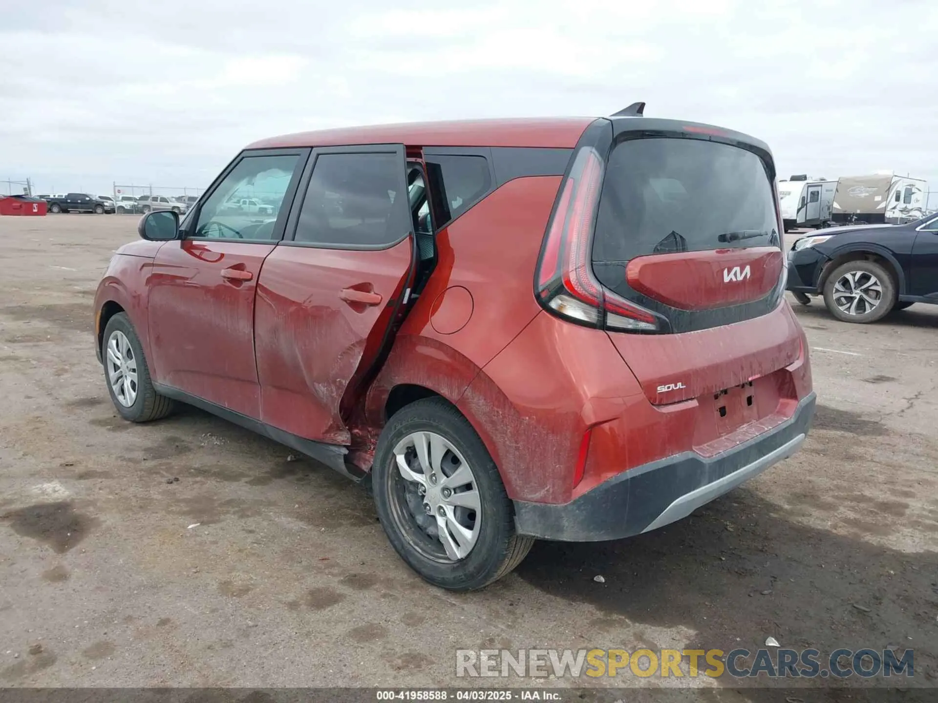 3 fotografías del automóvil dañado KNDJ23AU0R7916828 KIA SOUL 2024