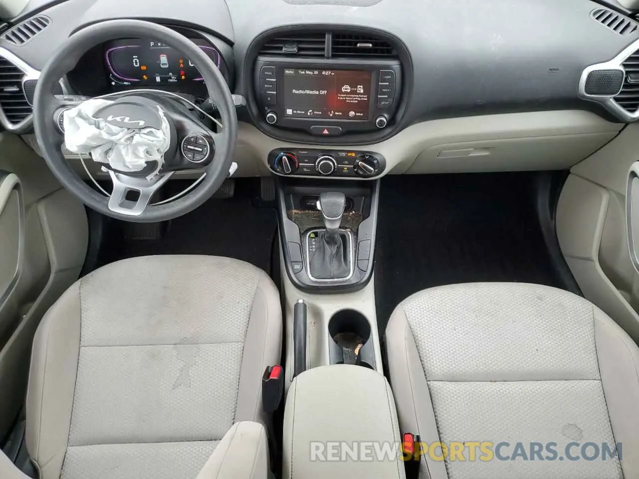 8 fotografías del automóvil dañado KNDJ23AU1R7221810 KIA SOUL 2024