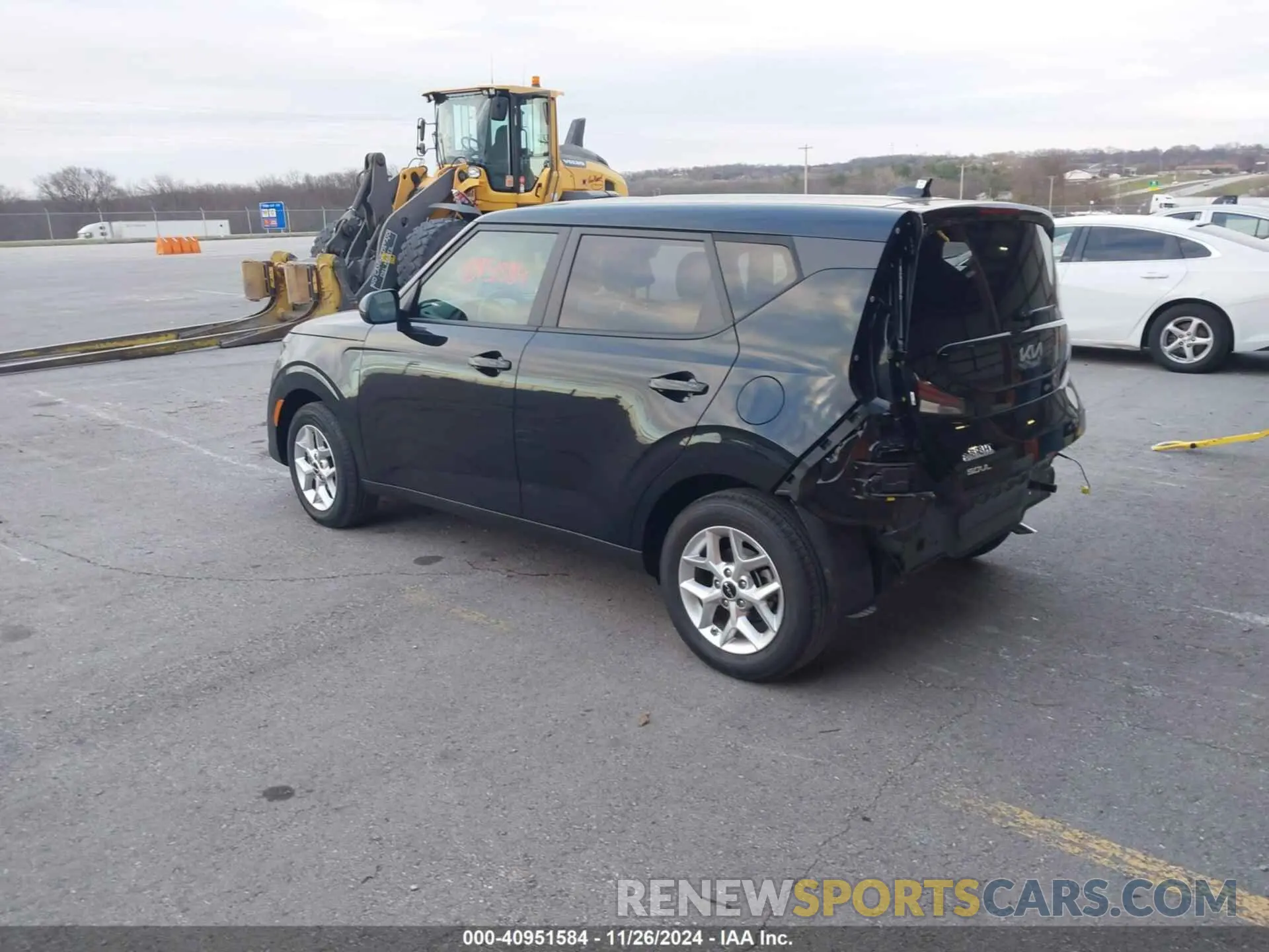 3 fotografías del automóvil dañado KNDJ23AU2R7227499 KIA SOUL 2024