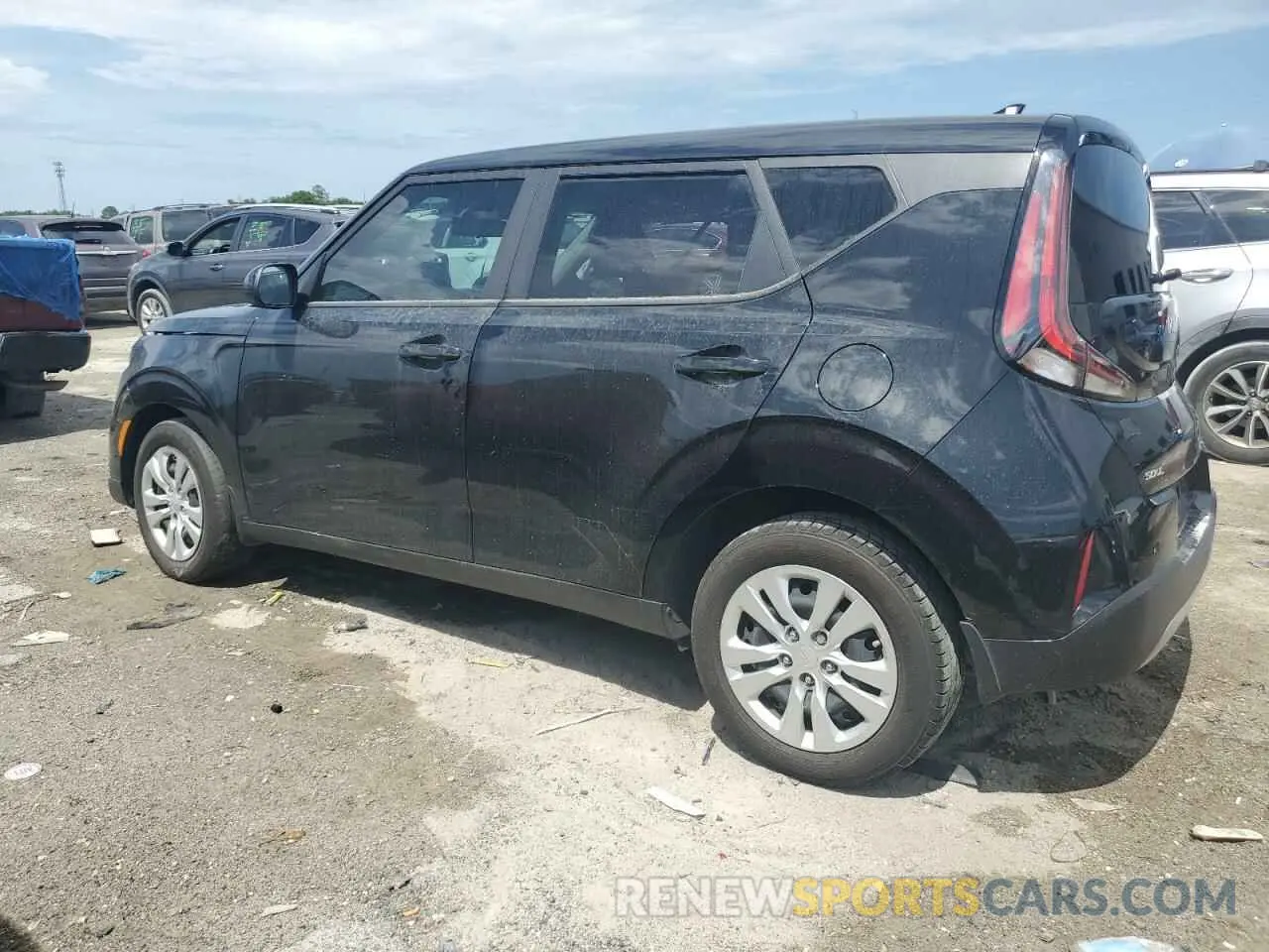 2 fotografías del automóvil dañado KNDJ23AU2R7235411 KIA SOUL 2024