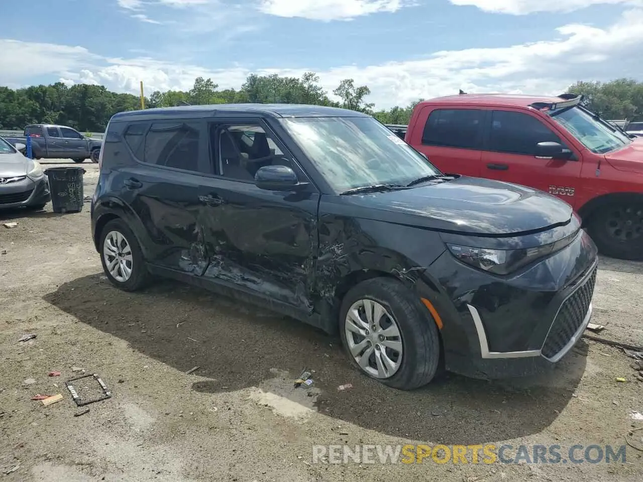 4 fotografías del automóvil dañado KNDJ23AU2R7235411 KIA SOUL 2024