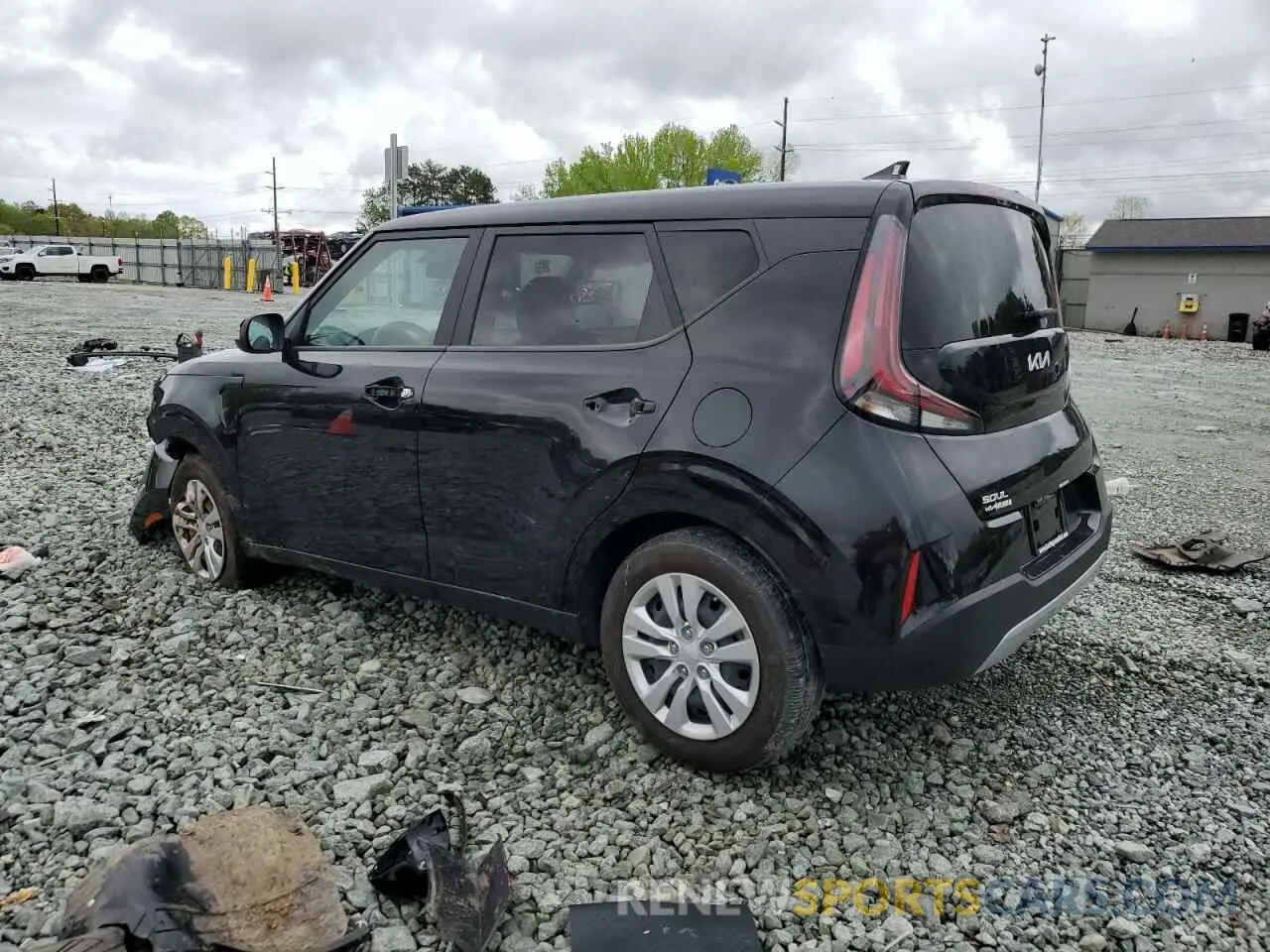 2 fotografías del automóvil dañado KNDJ23AU2R7900372 KIA SOUL 2024