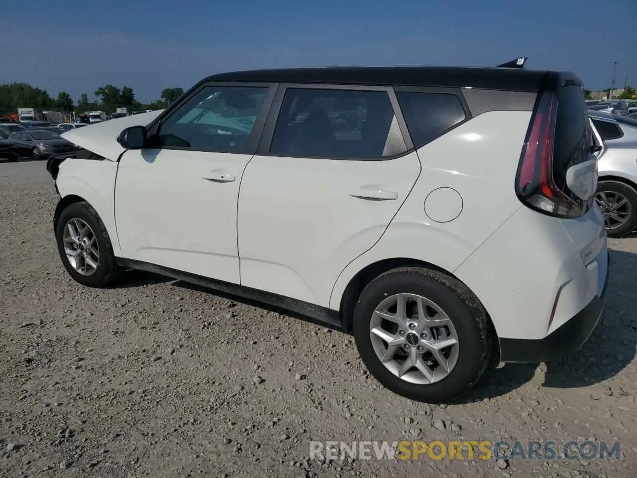 2 fotografías del automóvil dañado KNDJ23AU3R7231772 KIA SOUL 2024