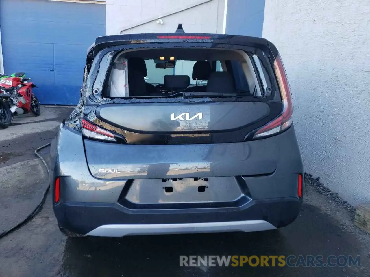 6 fotografías del automóvil dañado KNDJ23AU3R7896929 KIA SOUL 2024
