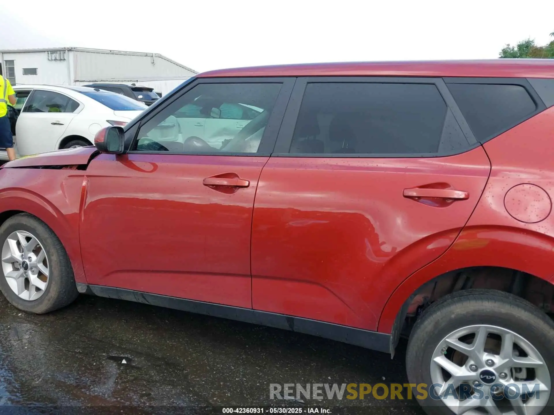 14 fotografías del automóvil dañado KNDJ23AU3R7907878 KIA SOUL 2024