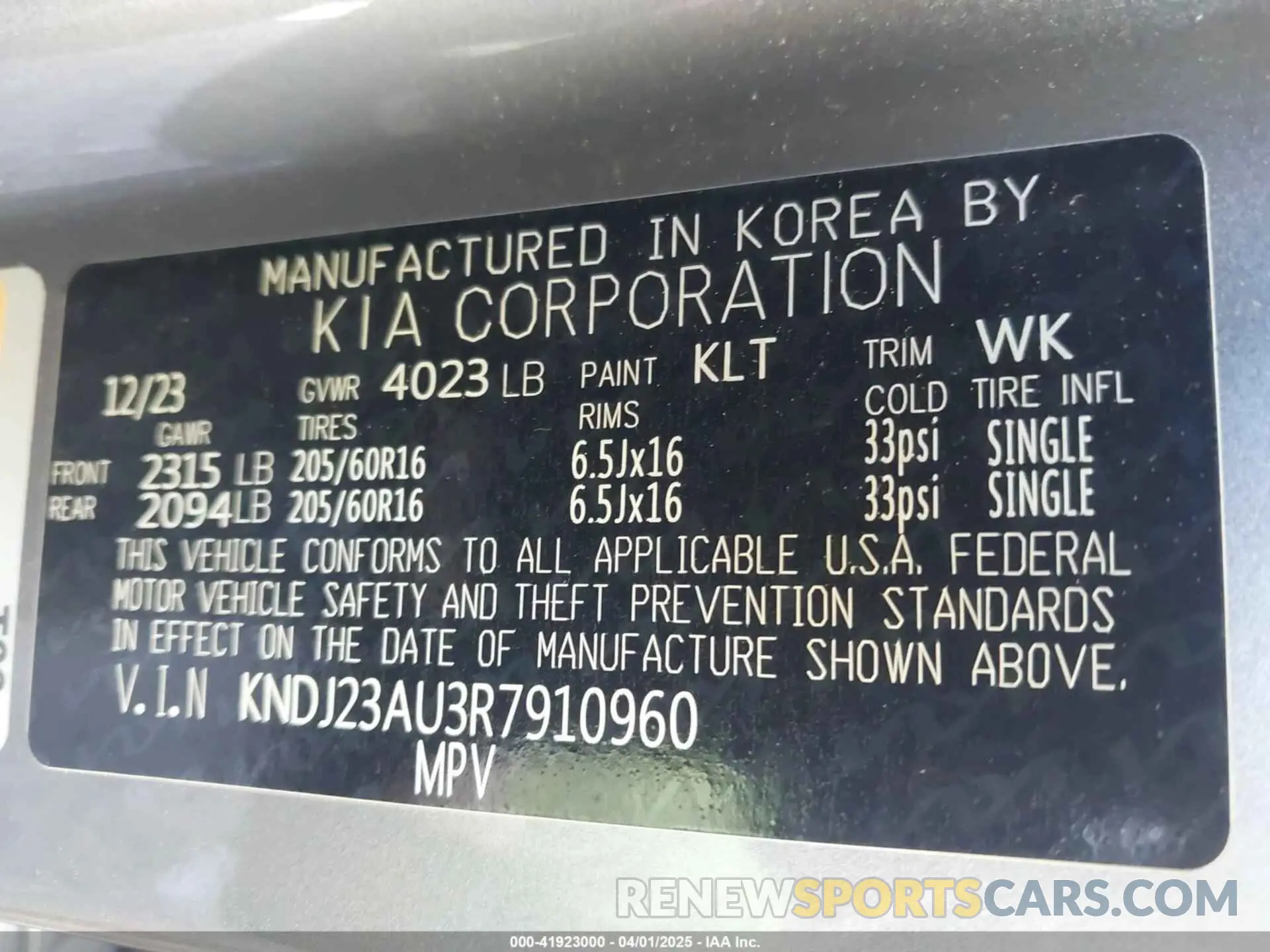 9 fotografías del automóvil dañado KNDJ23AU3R7910960 KIA SOUL 2024