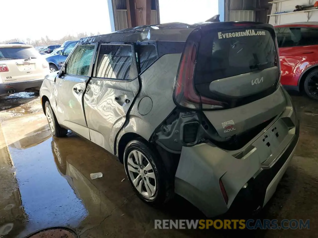 2 fotografías del automóvil dañado KNDJ23AU3R7918038 KIA SOUL 2024
