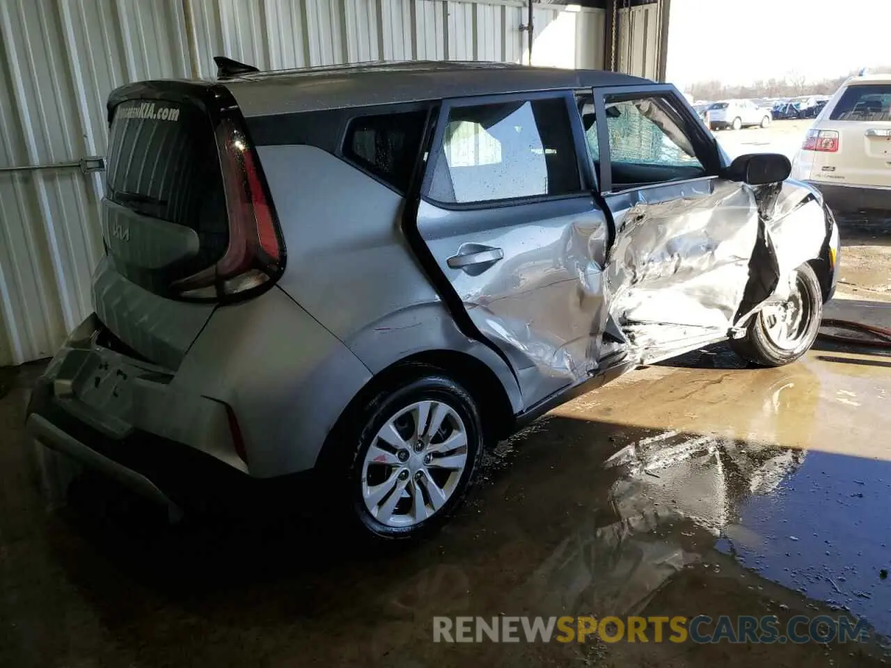 3 fotografías del automóvil dañado KNDJ23AU3R7918038 KIA SOUL 2024