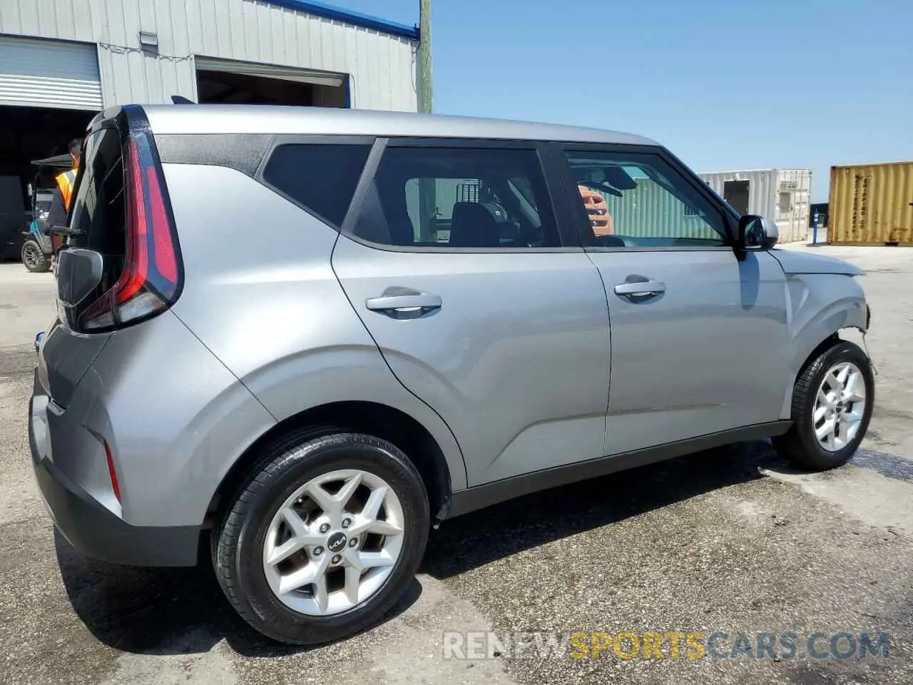 3 fotografías del automóvil dañado KNDJ23AU4R7898303 KIA SOUL 2024