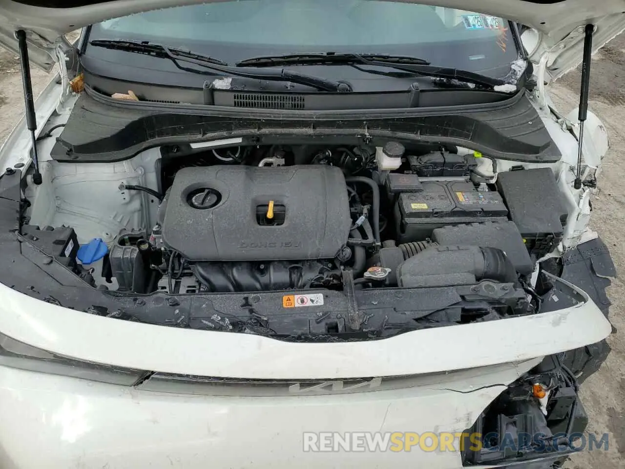 12 fotografías del automóvil dañado KNDJ23AU5R7228887 KIA SOUL 2024