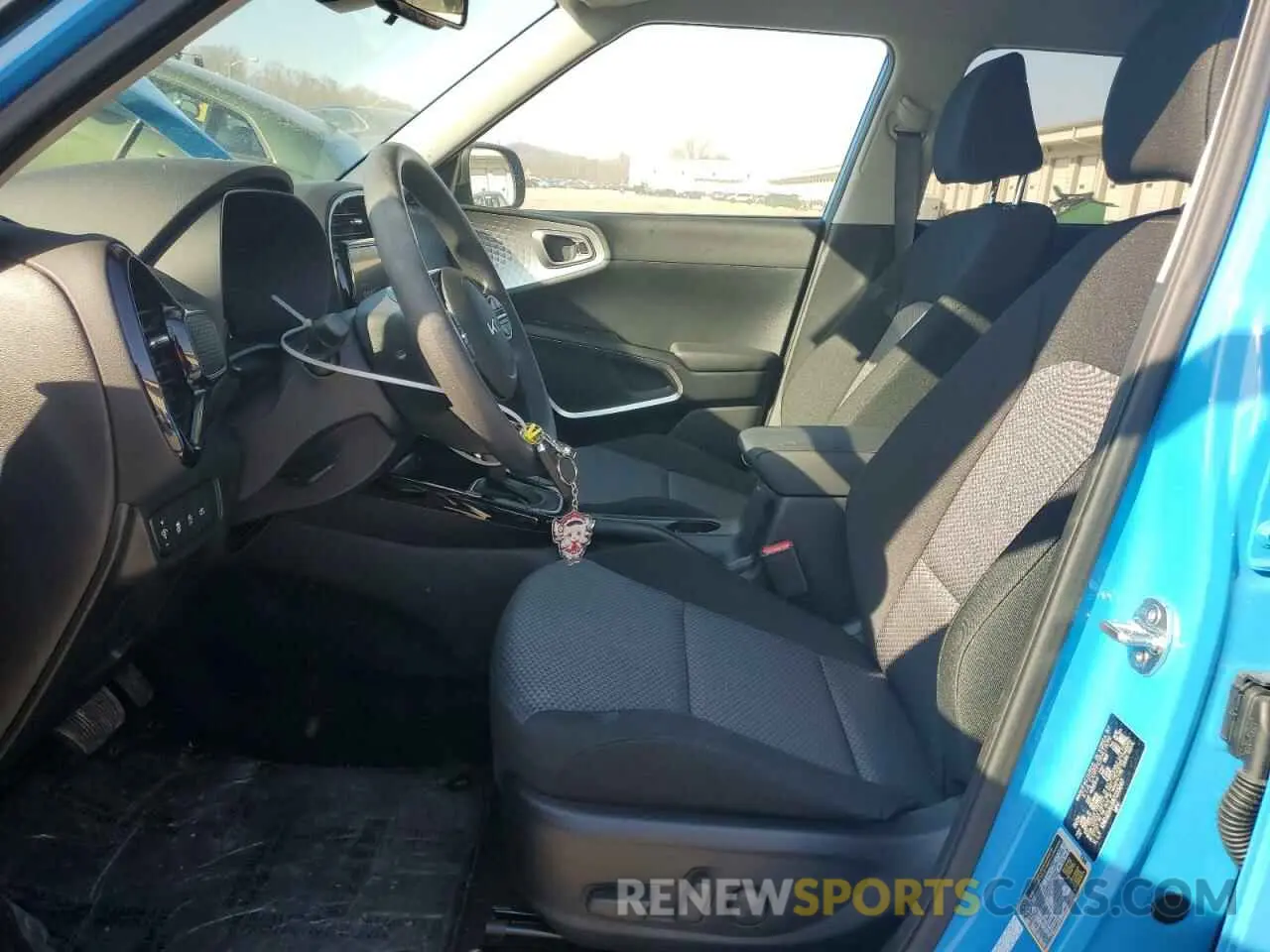 7 fotografías del automóvil dañado KNDJ23AU5R7233247 KIA SOUL 2024
