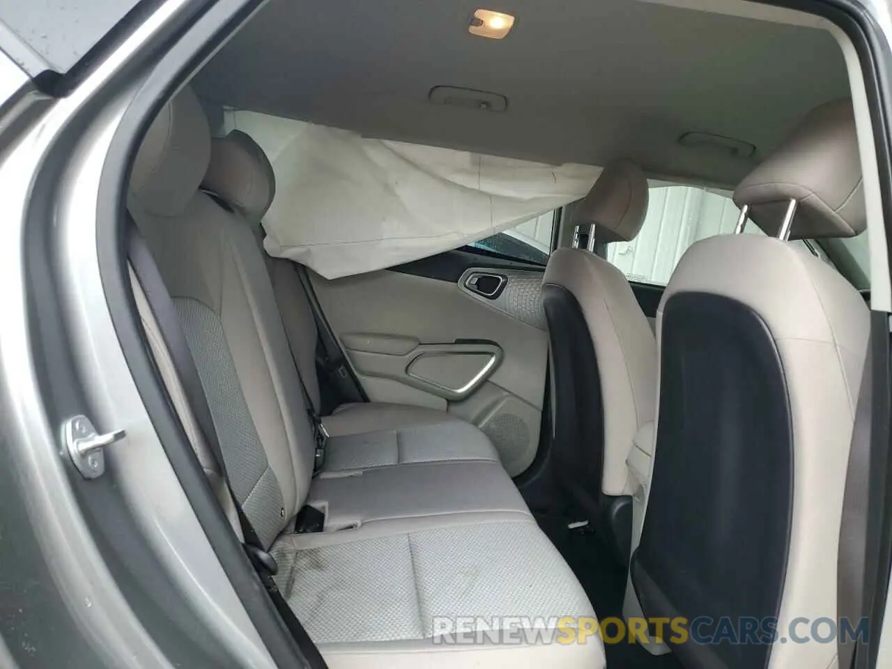 10 fotografías del automóvil dañado KNDJ23AU5R7899976 KIA SOUL 2024