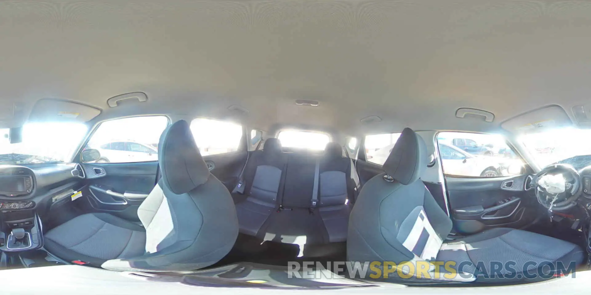 12 fotografías del automóvil dañado KNDJ23AU6R7239462 KIA SOUL 2024