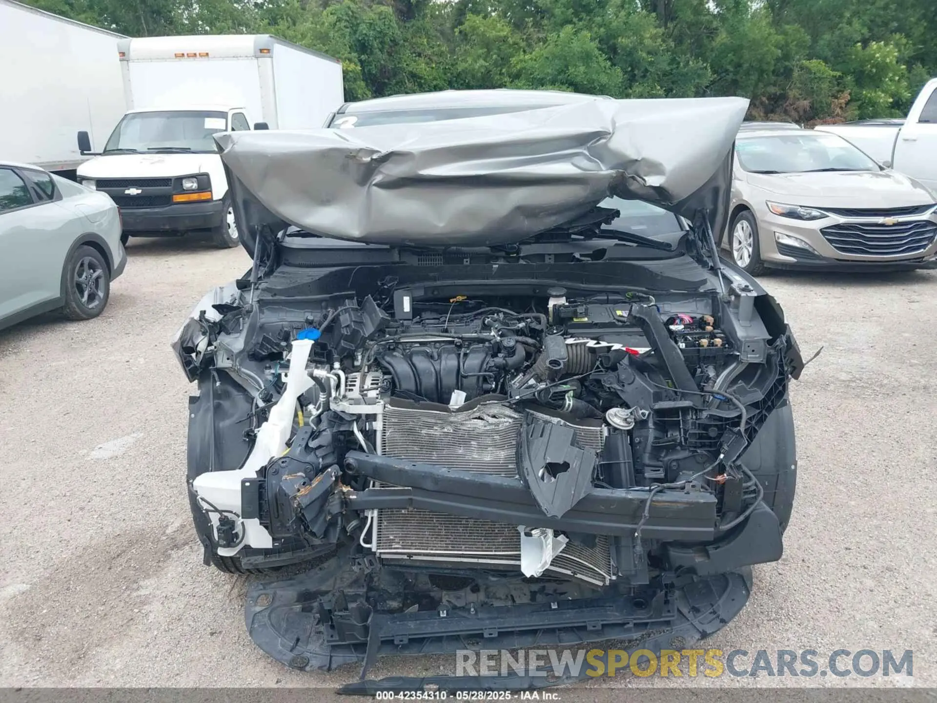 12 fotografías del automóvil dañado KNDJ23AU6R7911097 KIA SOUL 2024