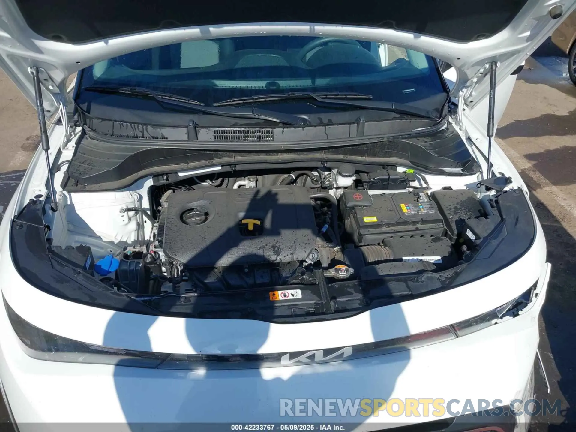 10 fotografías del automóvil dañado KNDJ23AU7R7227529 KIA SOUL 2024
