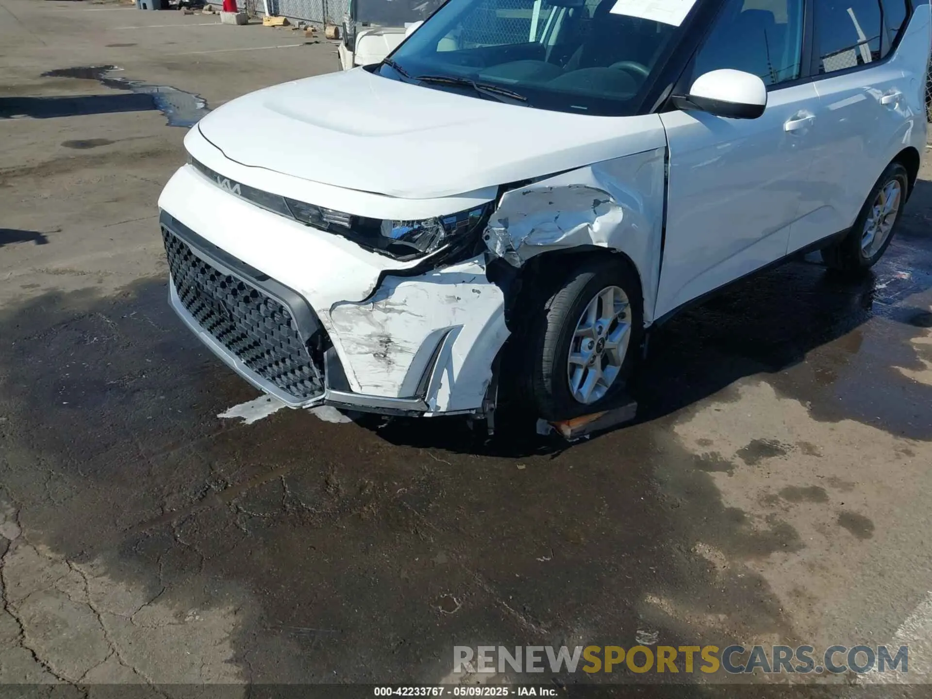 6 fotografías del automóvil dañado KNDJ23AU7R7227529 KIA SOUL 2024