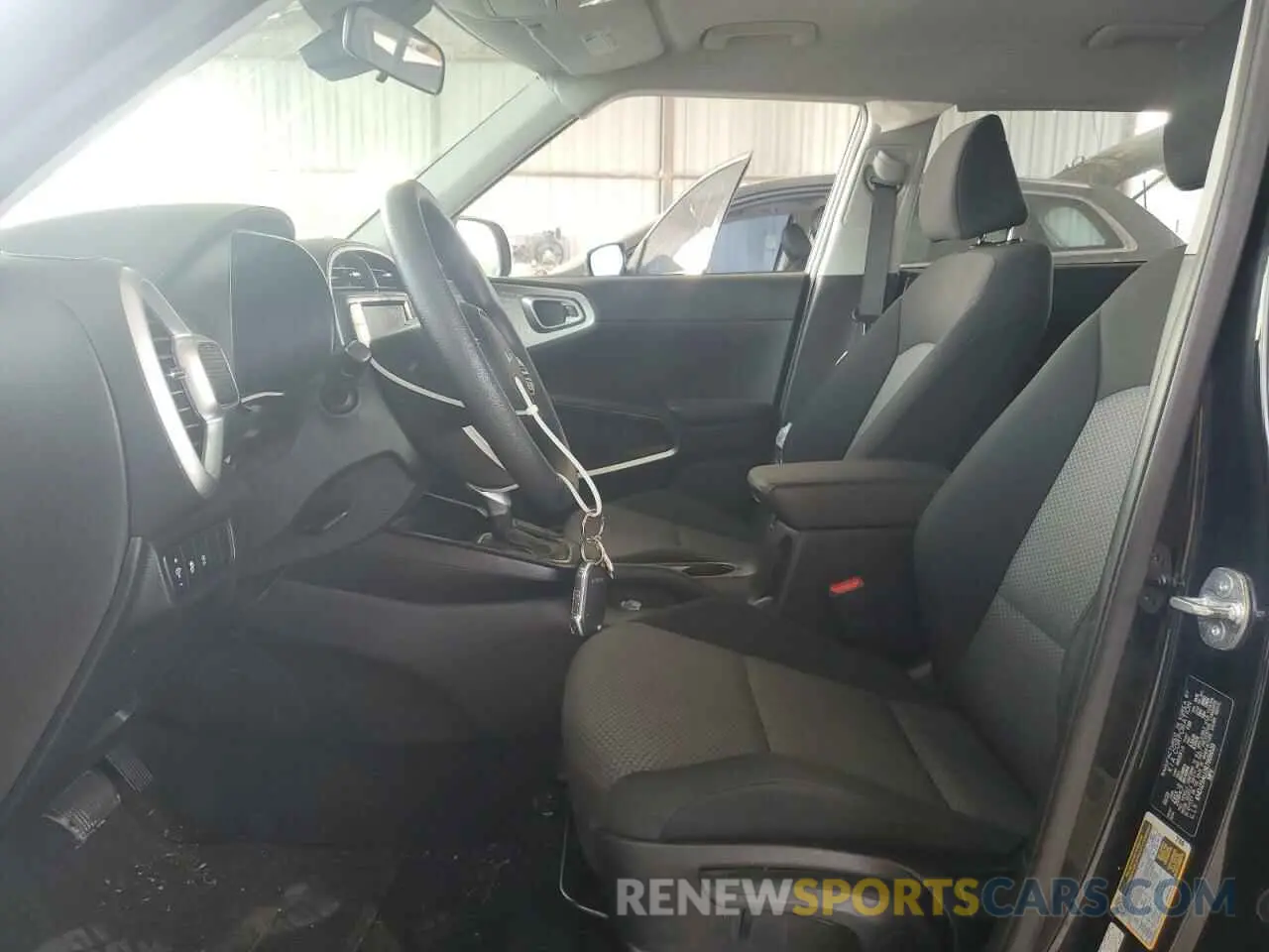 7 fotografías del automóvil dañado KNDJ23AU7R7905020 KIA SOUL 2024
