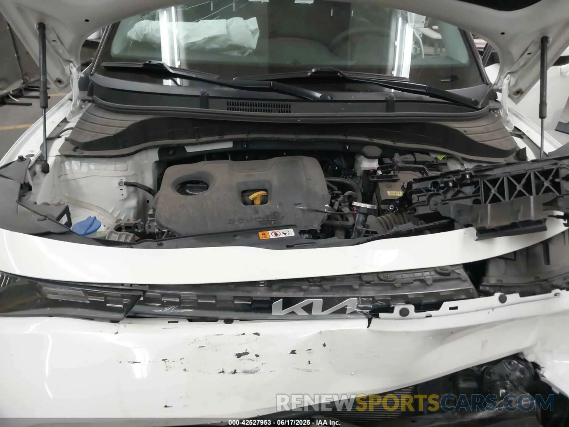 10 fotografías del automóvil dañado KNDJ23AU9R7906220 KIA SOUL 2024