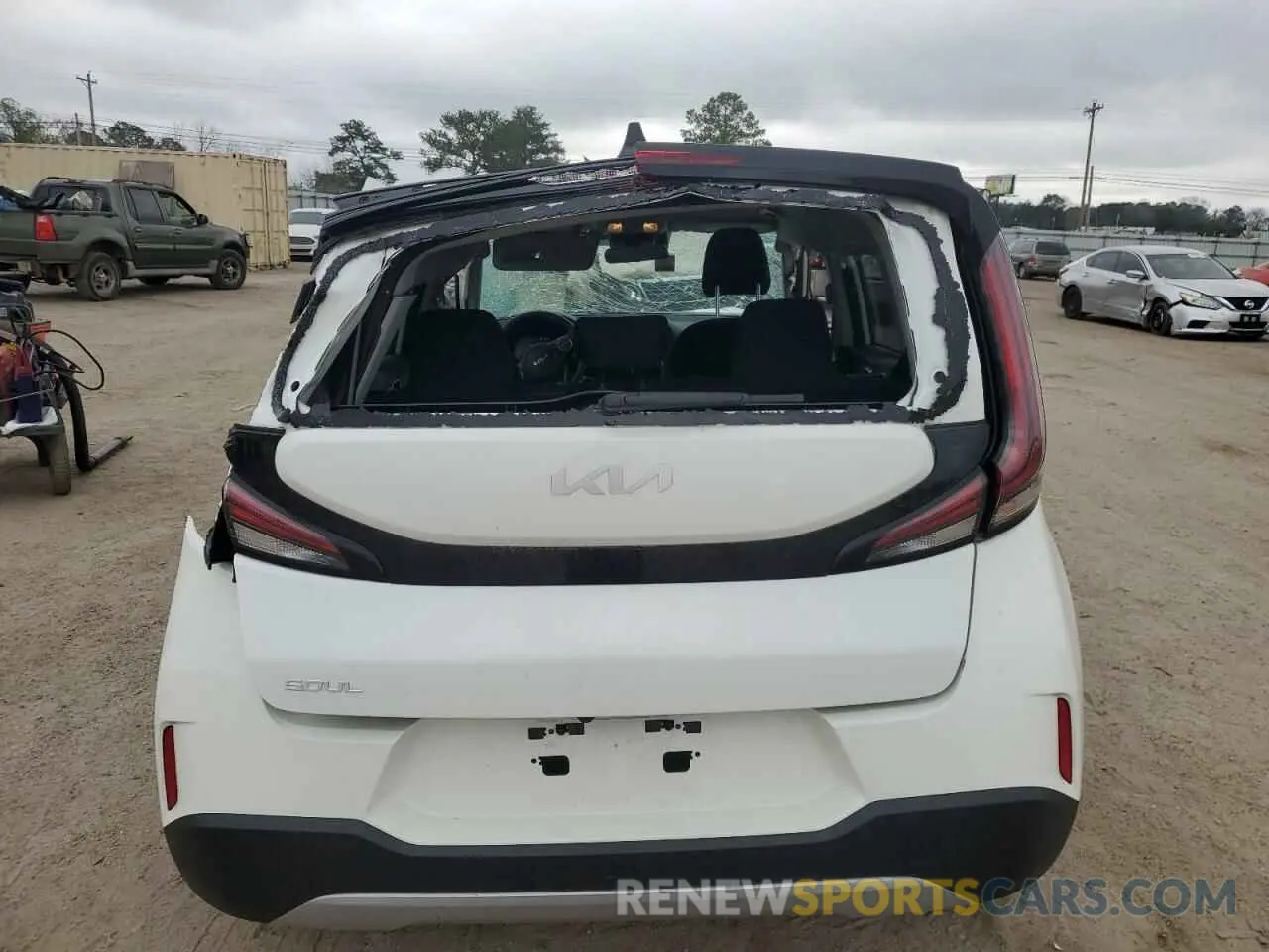 6 fotografías del automóvil dañado KNDJ23AUXR7234121 KIA SOUL 2024