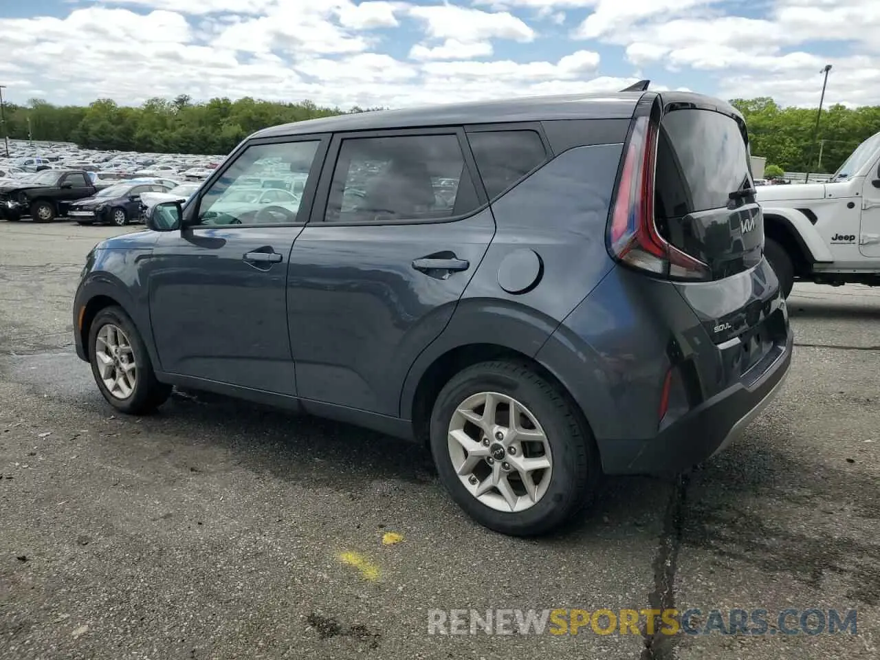 2 fotografías del automóvil dañado KNDJ23AUXR7242543 KIA SOUL 2024