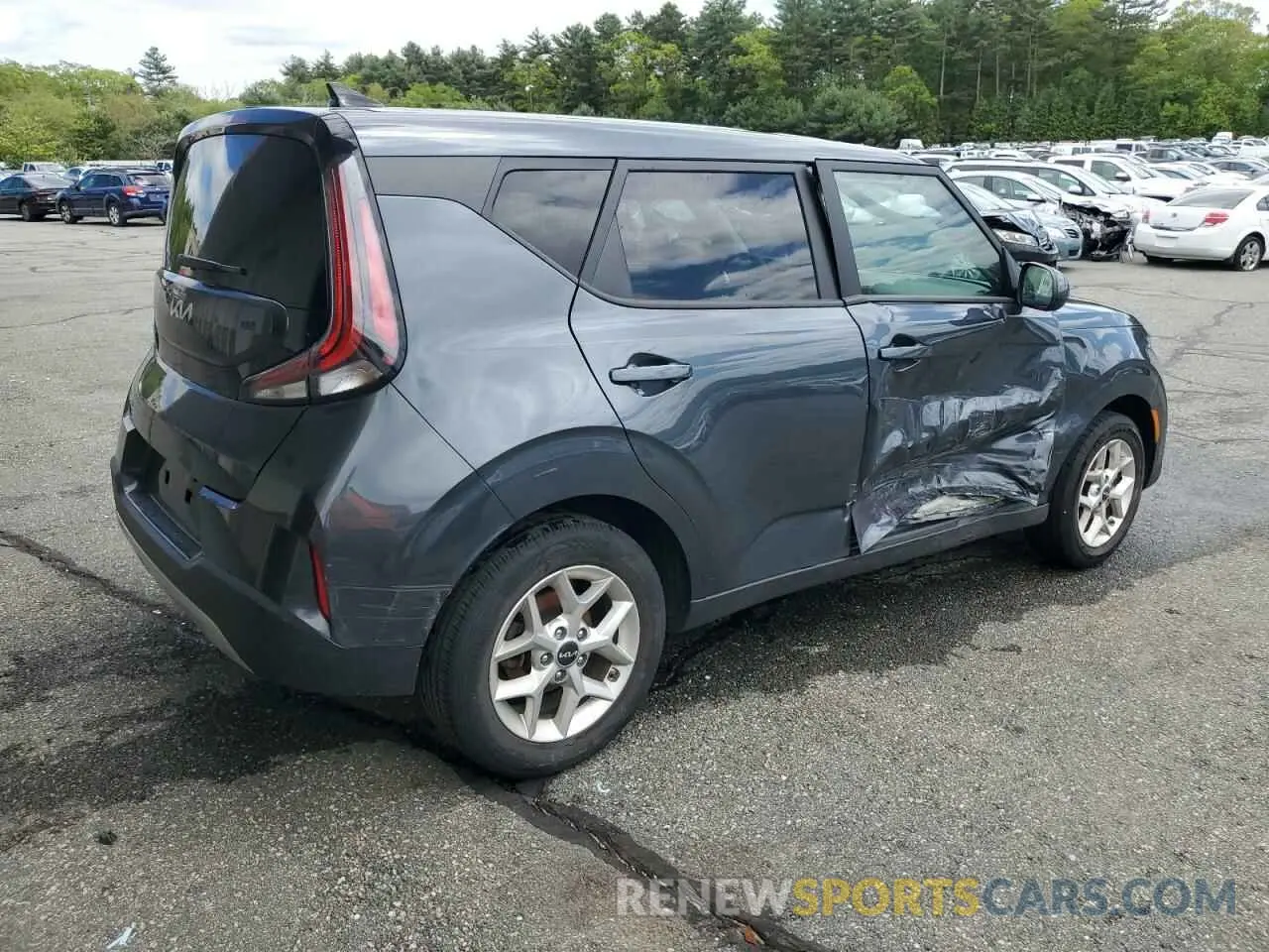 3 fotografías del automóvil dañado KNDJ23AUXR7242543 KIA SOUL 2024