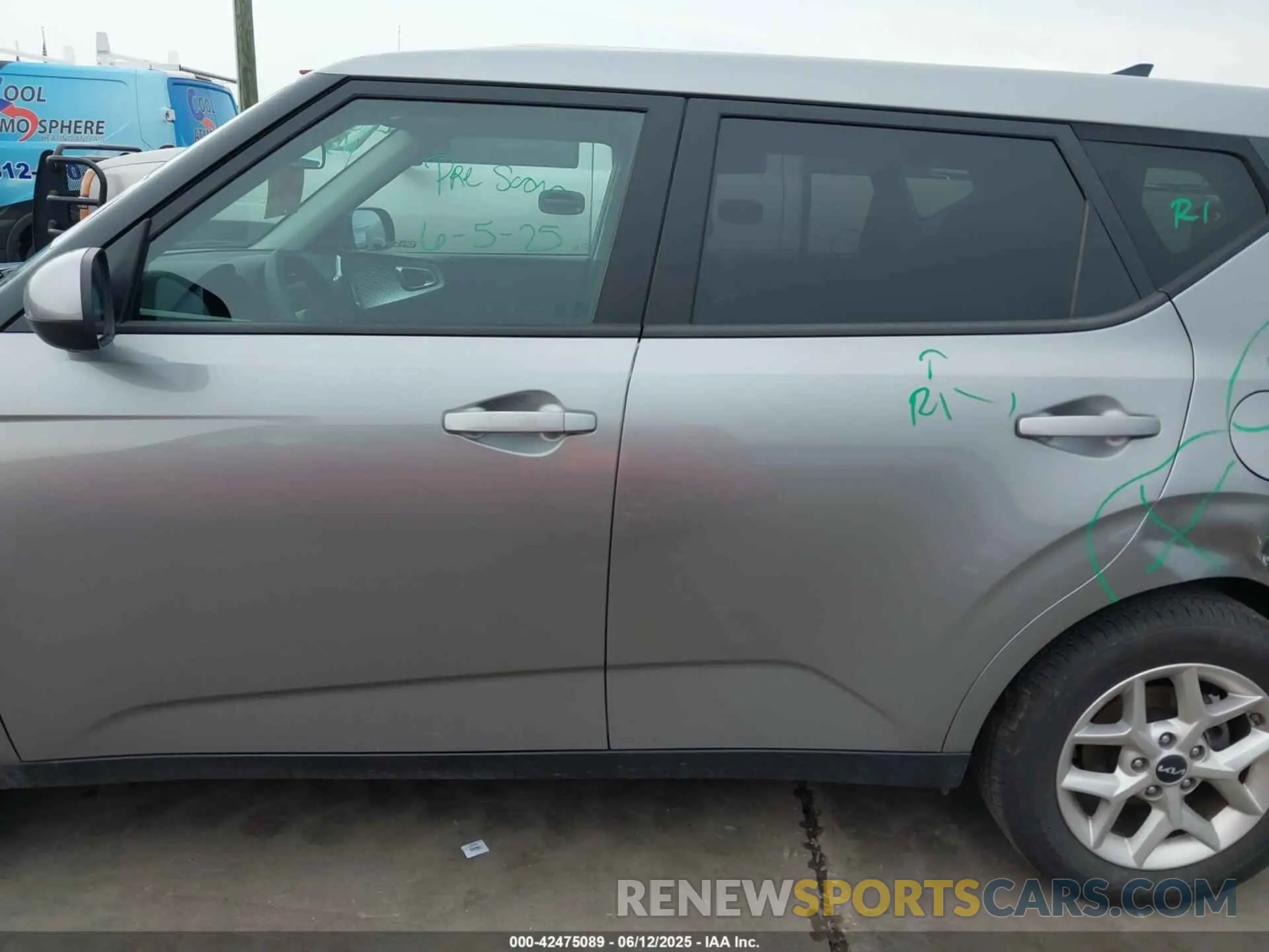 13 fotografías del automóvil dañado KNDJ23AUXR7914701 KIA SOUL 2024