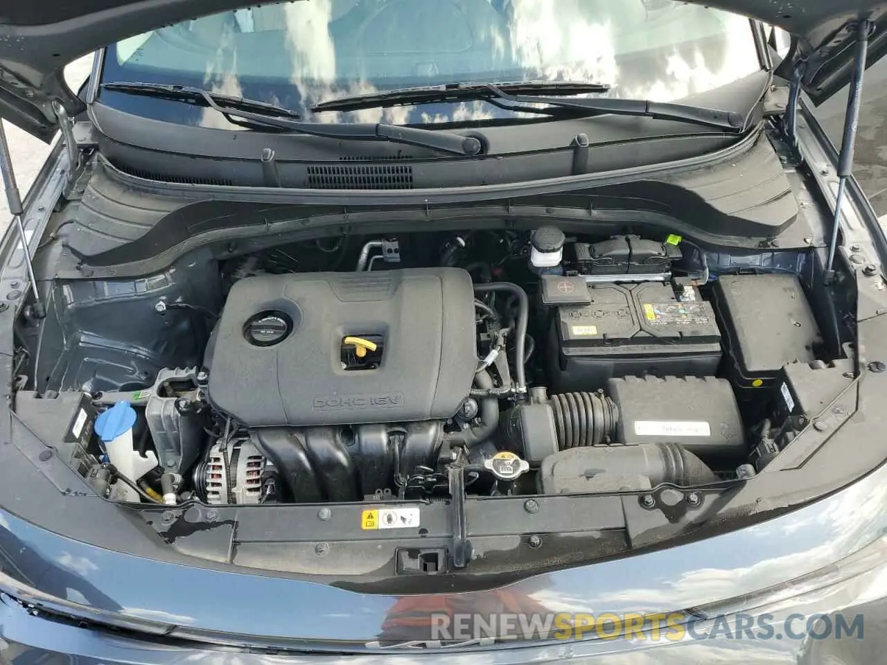 12 fotografías del automóvil dañado KNDJ33AU7R7907184 KIA SOUL 2024