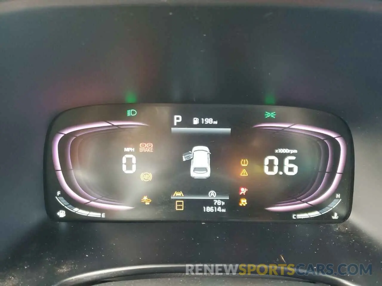 9 fotografías del automóvil dañado KNDJ33AU7R7907184 KIA SOUL 2024