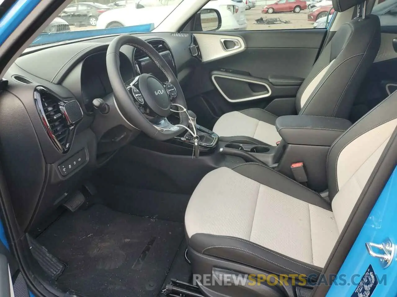 7 fotografías del automóvil dañado KNDJ53AU0R7222437 KIA SOUL 2024