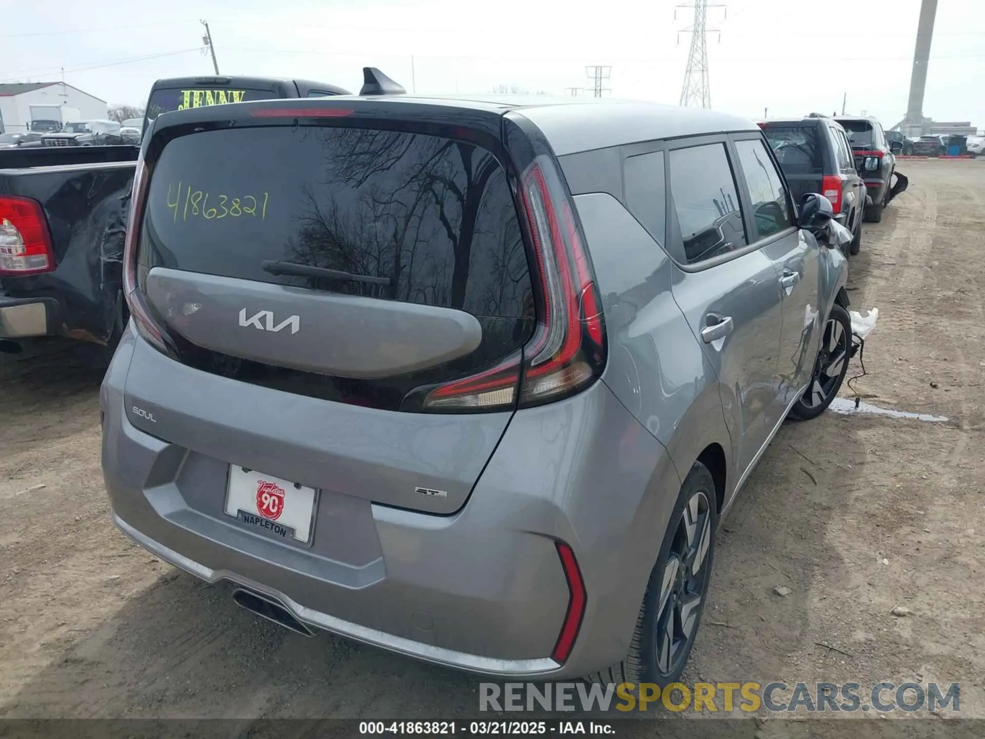 4 fotografías del automóvil dañado KNDJ53AU1R7900869 KIA SOUL 2024