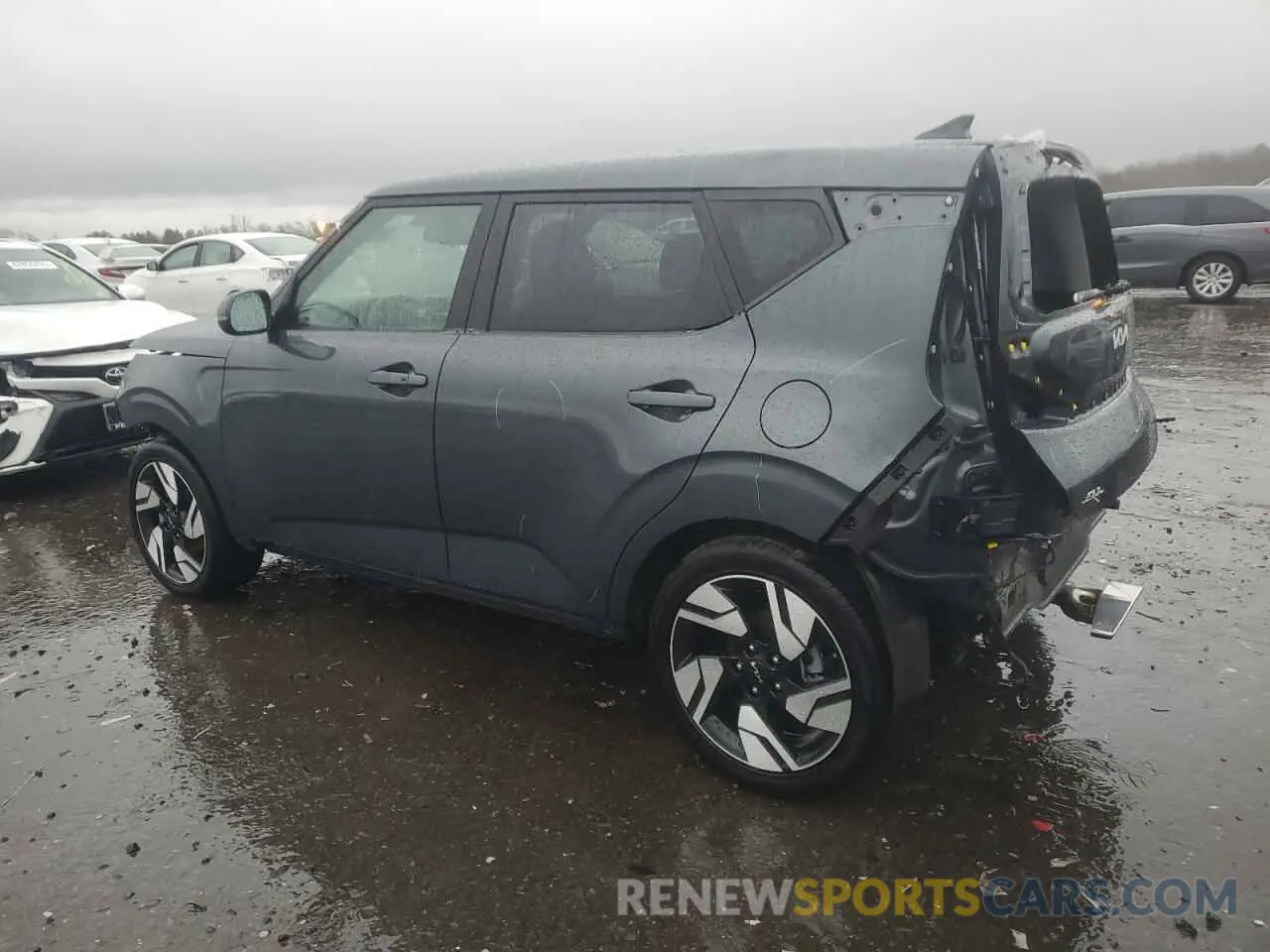 2 fotografías del automóvil dañado KNDJ53AU7R7920902 KIA SOUL 2024