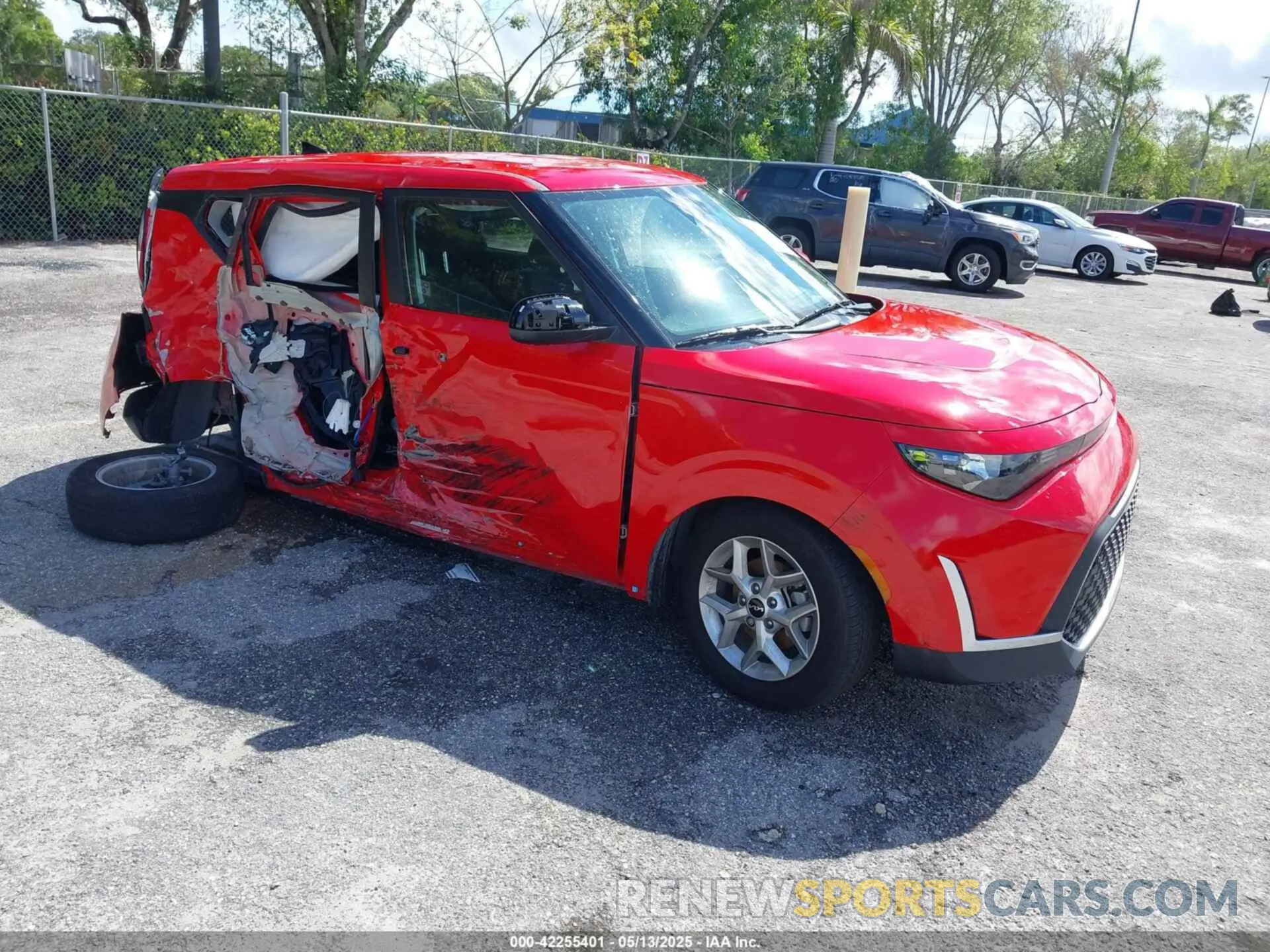 1 fotografías del automóvil dañado KNDJ23AU0S7245537 KIA SOUL 2025