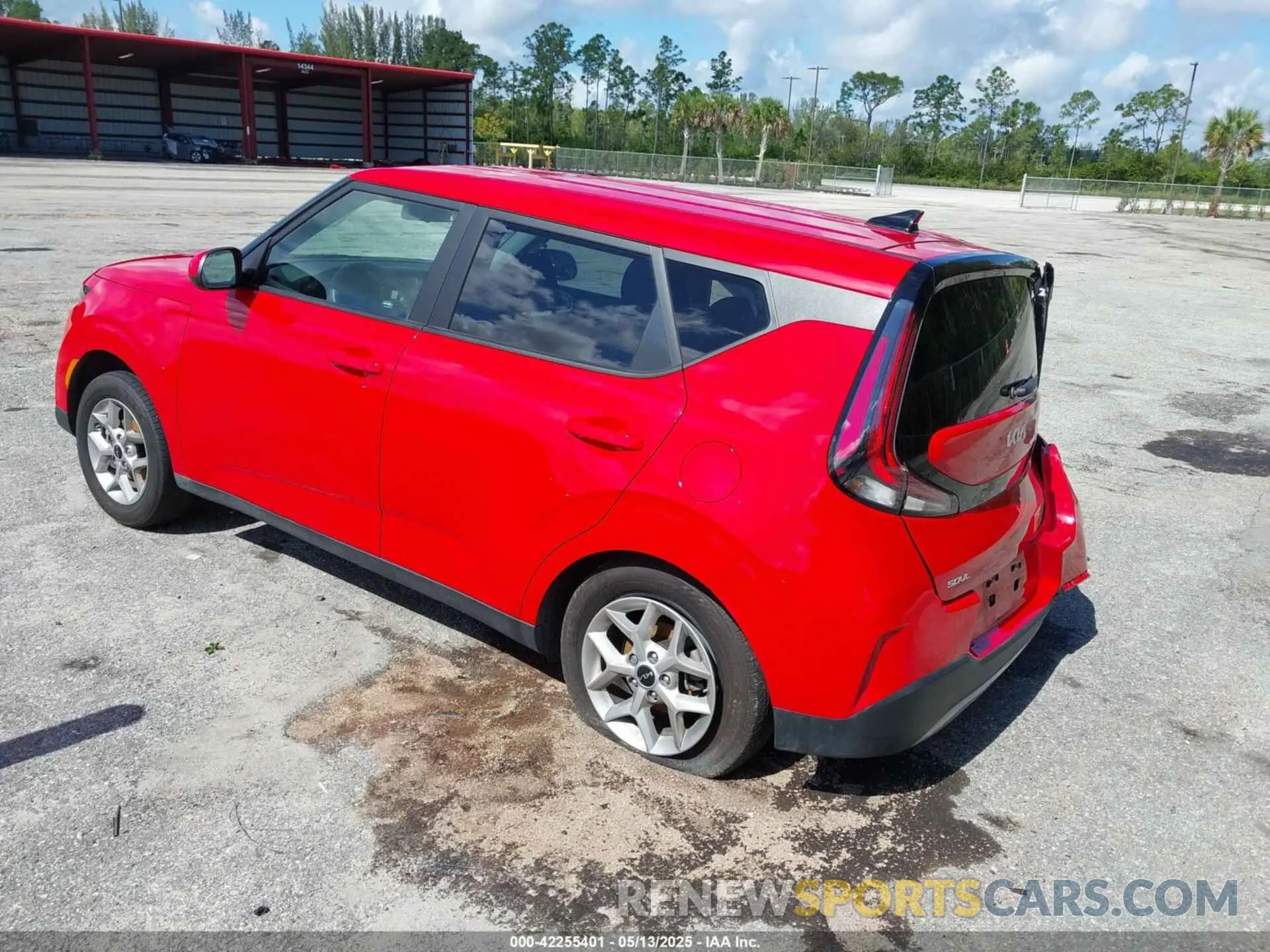 3 fotografías del automóvil dañado KNDJ23AU0S7245537 KIA SOUL 2025
