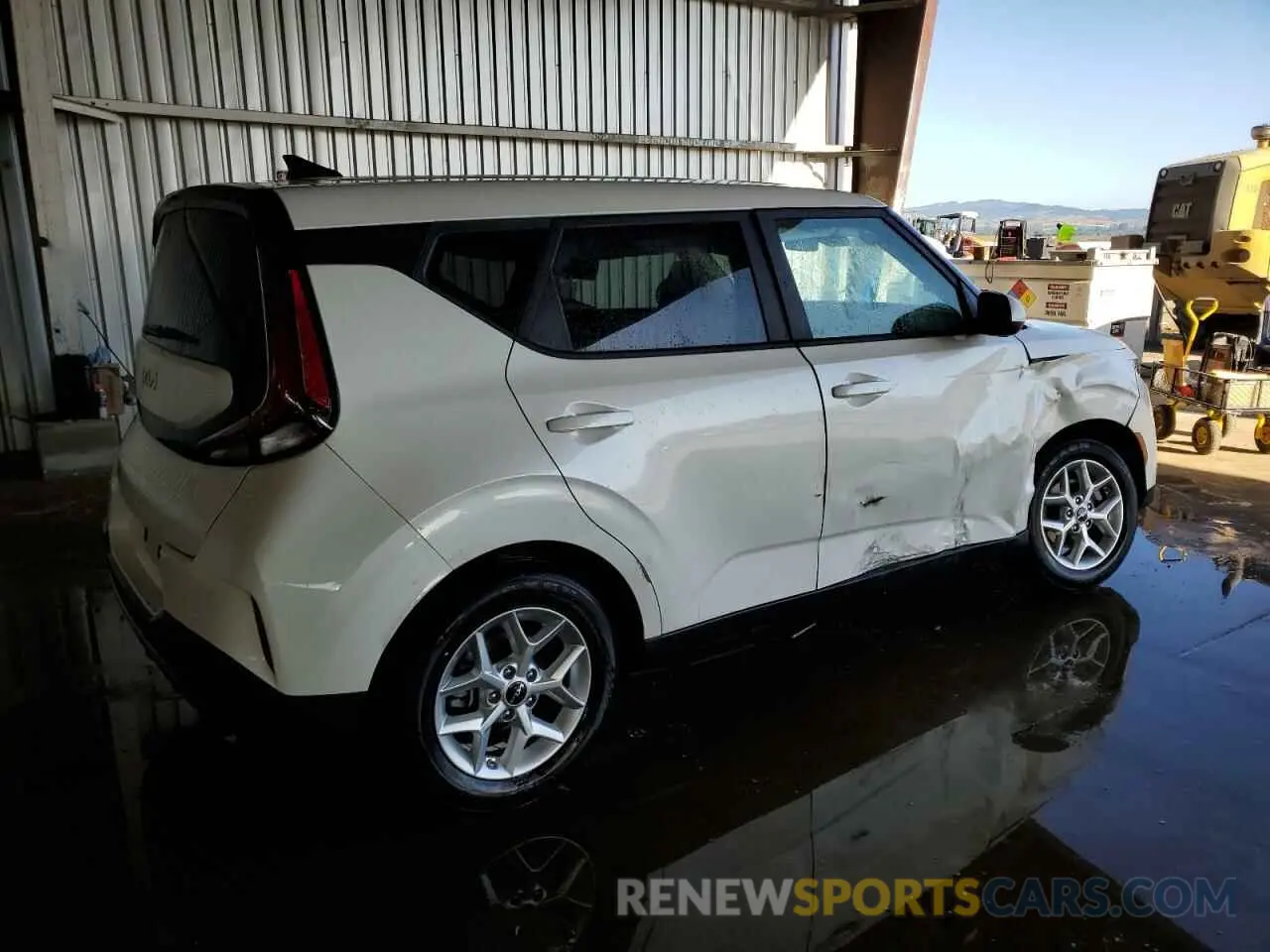 3 fotografías del automóvil dañado KNDJ23AU0S7940715 KIA SOUL 2025