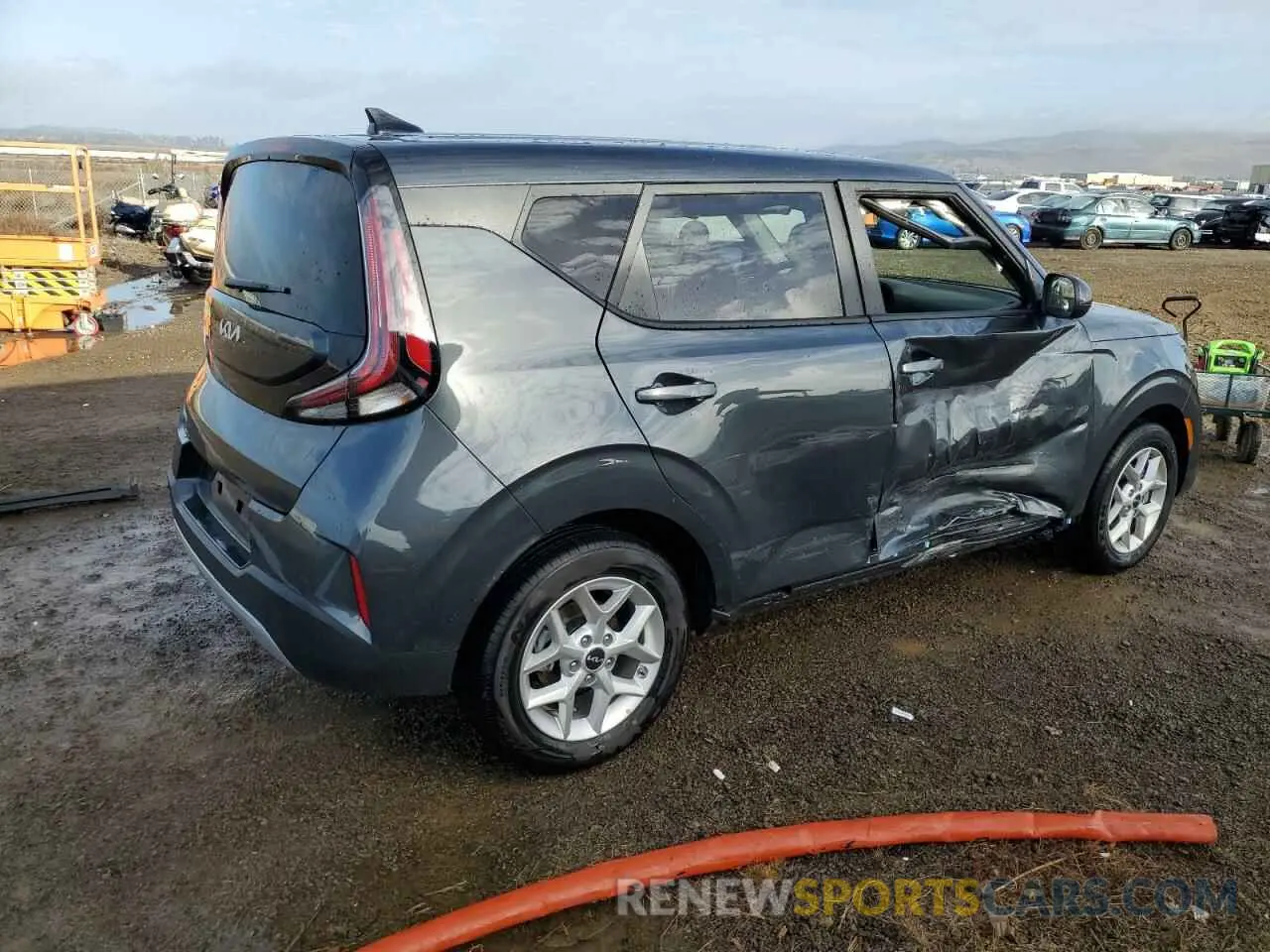 3 fotografías del automóvil dañado KNDJ23AU1S7251265 KIA SOUL 2025