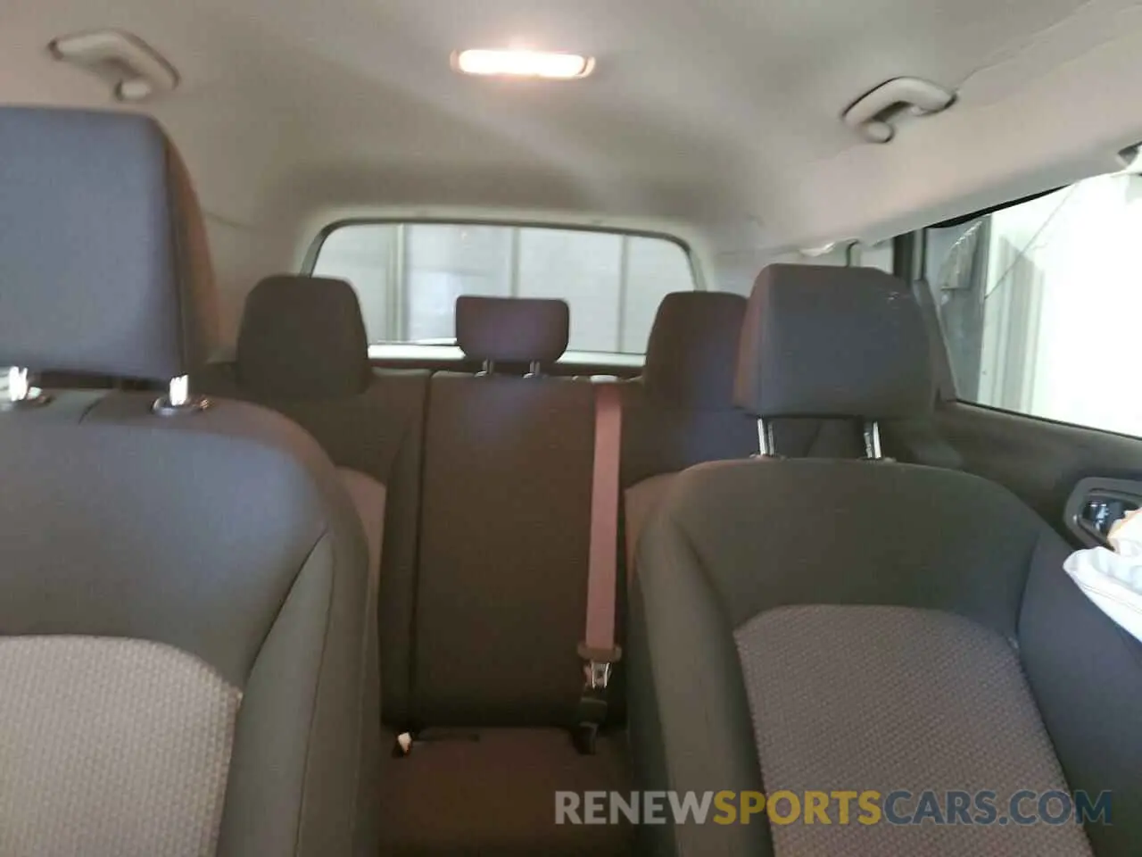 10 fotografías del automóvil dañado KNDJ23AU1S7930985 KIA SOUL 2025