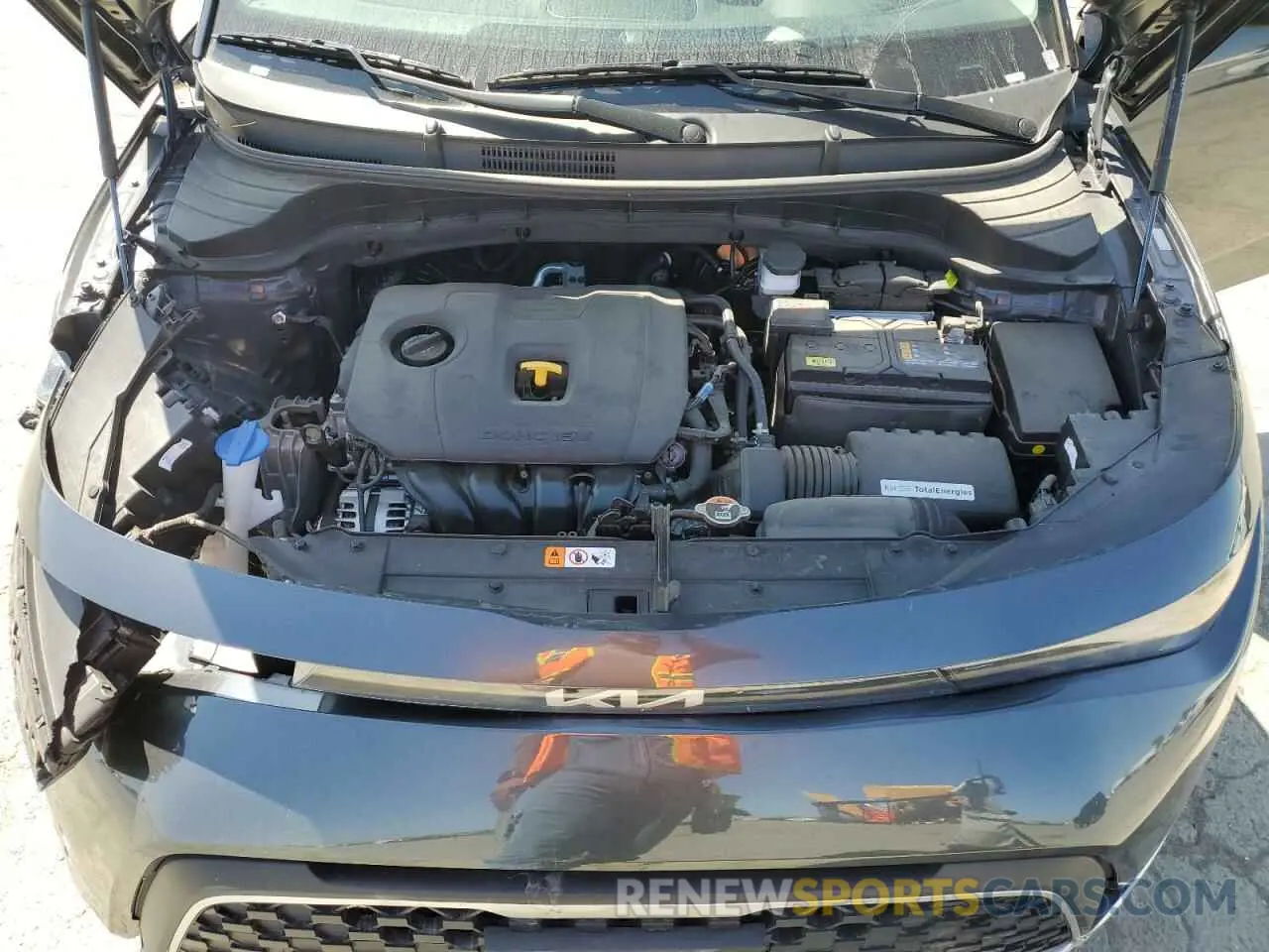 11 fotografías del automóvil dañado KNDJ23AU2S7246348 KIA SOUL 2025