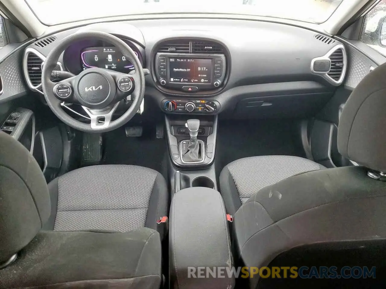 8 fotografías del automóvil dañado KNDJ23AU3S7930941 KIA SOUL 2025