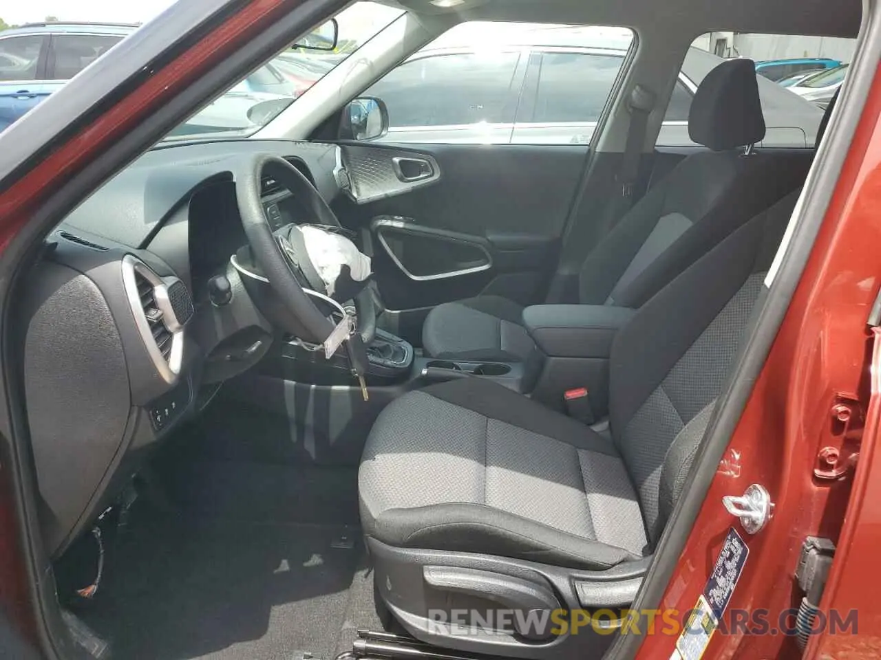 7 fotografías del automóvil dañado KNDJ23AU4S7257271 KIA SOUL 2025