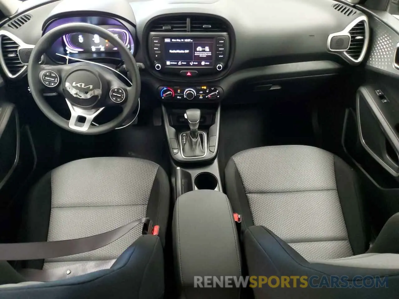 8 fotografías del automóvil dañado KNDJ23AU6S7263704 KIA SOUL 2025