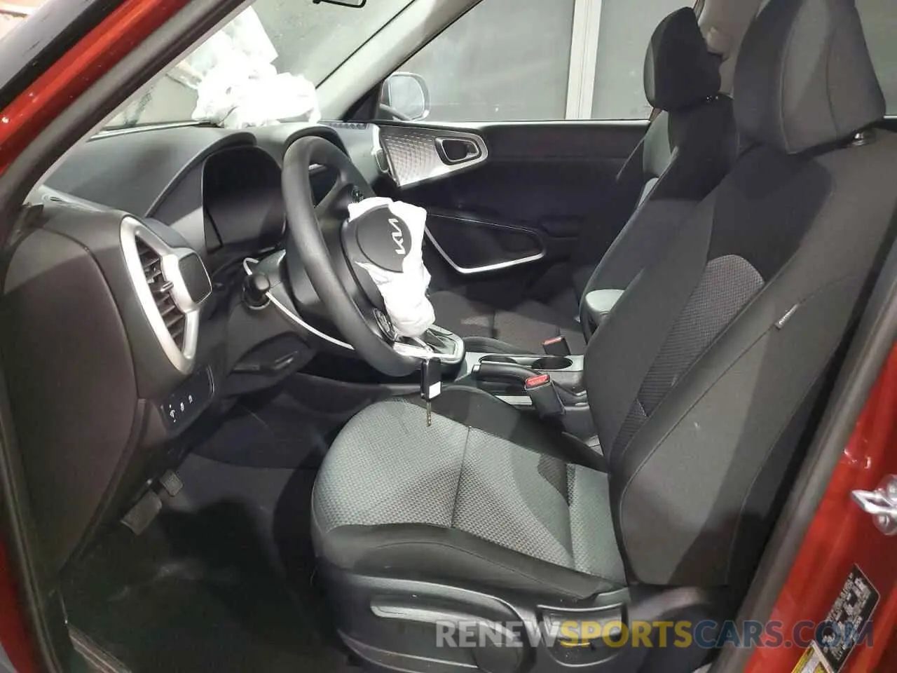 7 fotografías del automóvil dañado KNDJ23AU8S7257578 KIA SOUL 2025