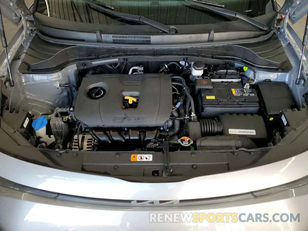 12 fotografías del automóvil dañado KNDJ23AU9S7935271 KIA SOUL 2025
