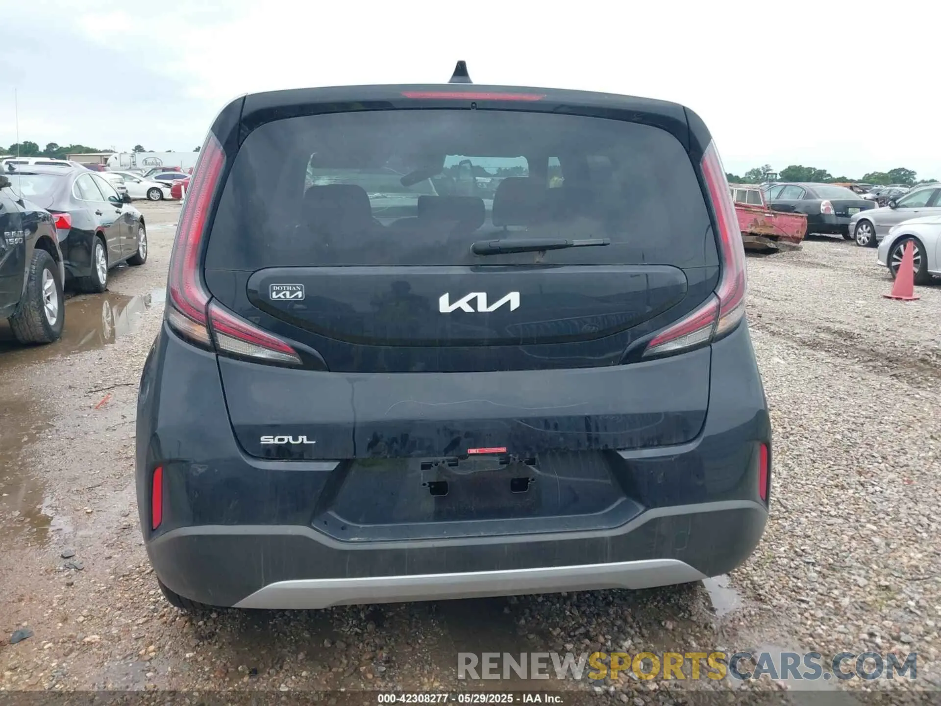 16 fotografías del automóvil dañado KNDJ23AU9S7941376 KIA SOUL 2025