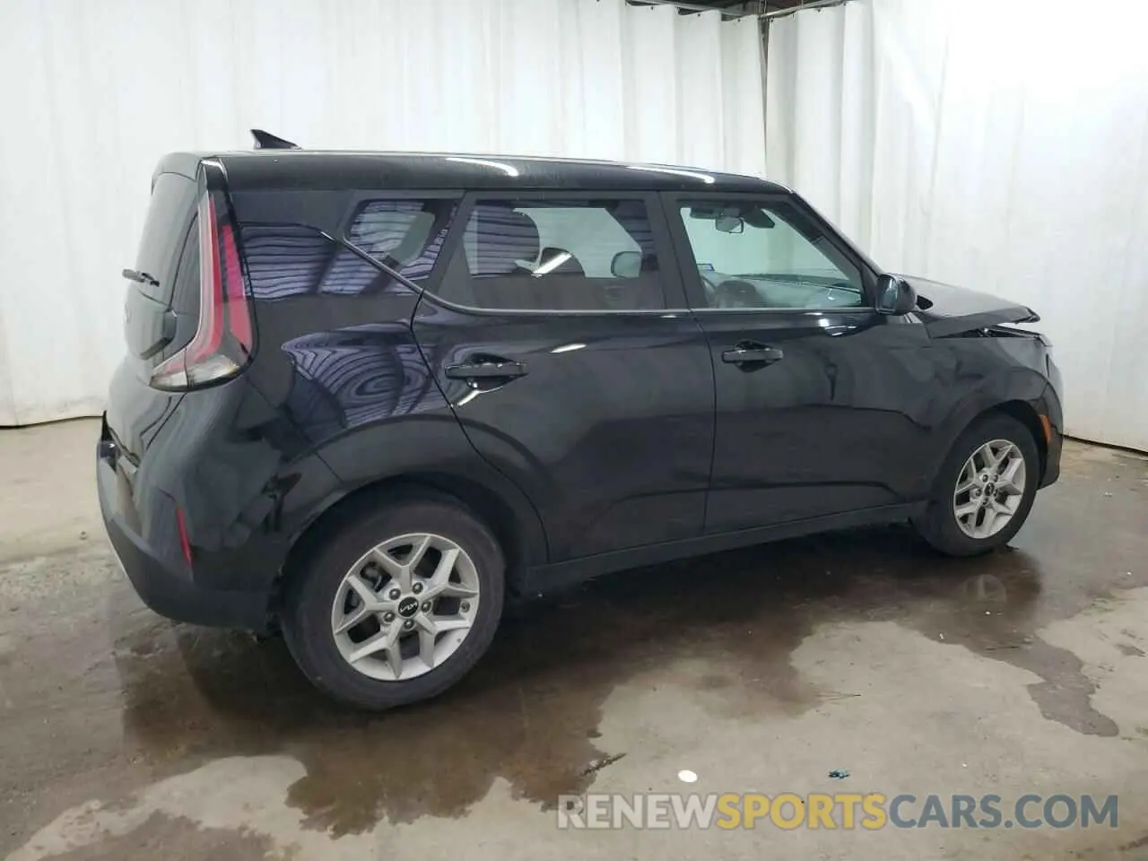 3 fotografías del automóvil dañado KNDJ23AUXS7251460 KIA SOUL 2025