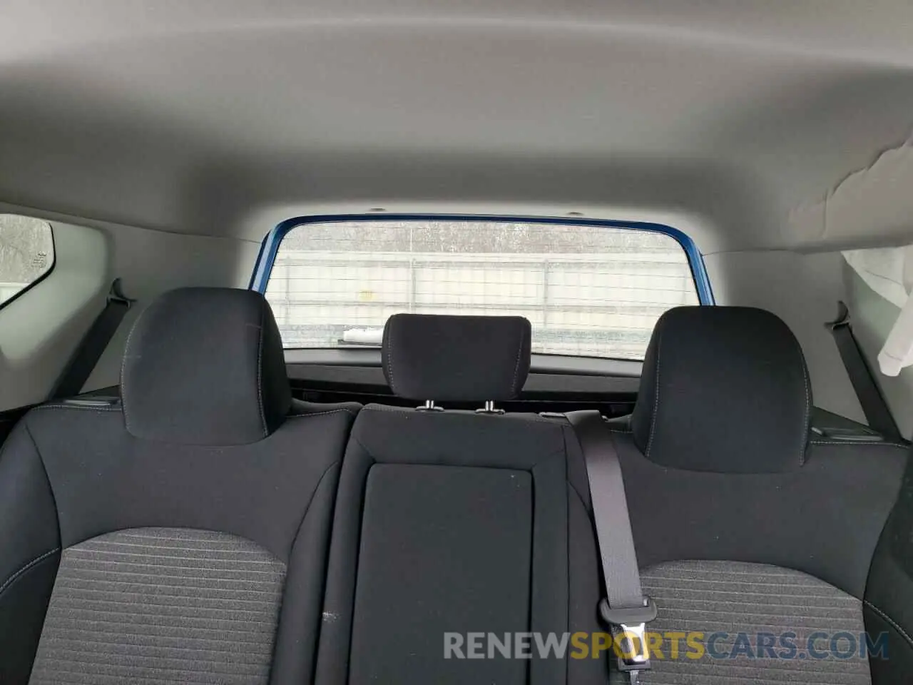 10 fotografías del automóvil dañado KNDJ33AU2S7243981 KIA SOUL 2025