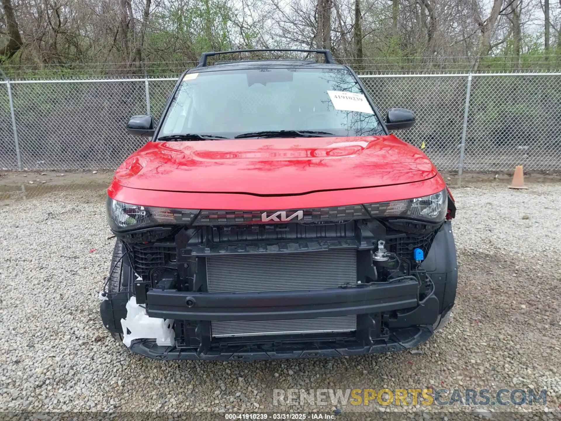 13 fotografías del automóvil dañado KNDJ33AU7S7247606 KIA SOUL 2025